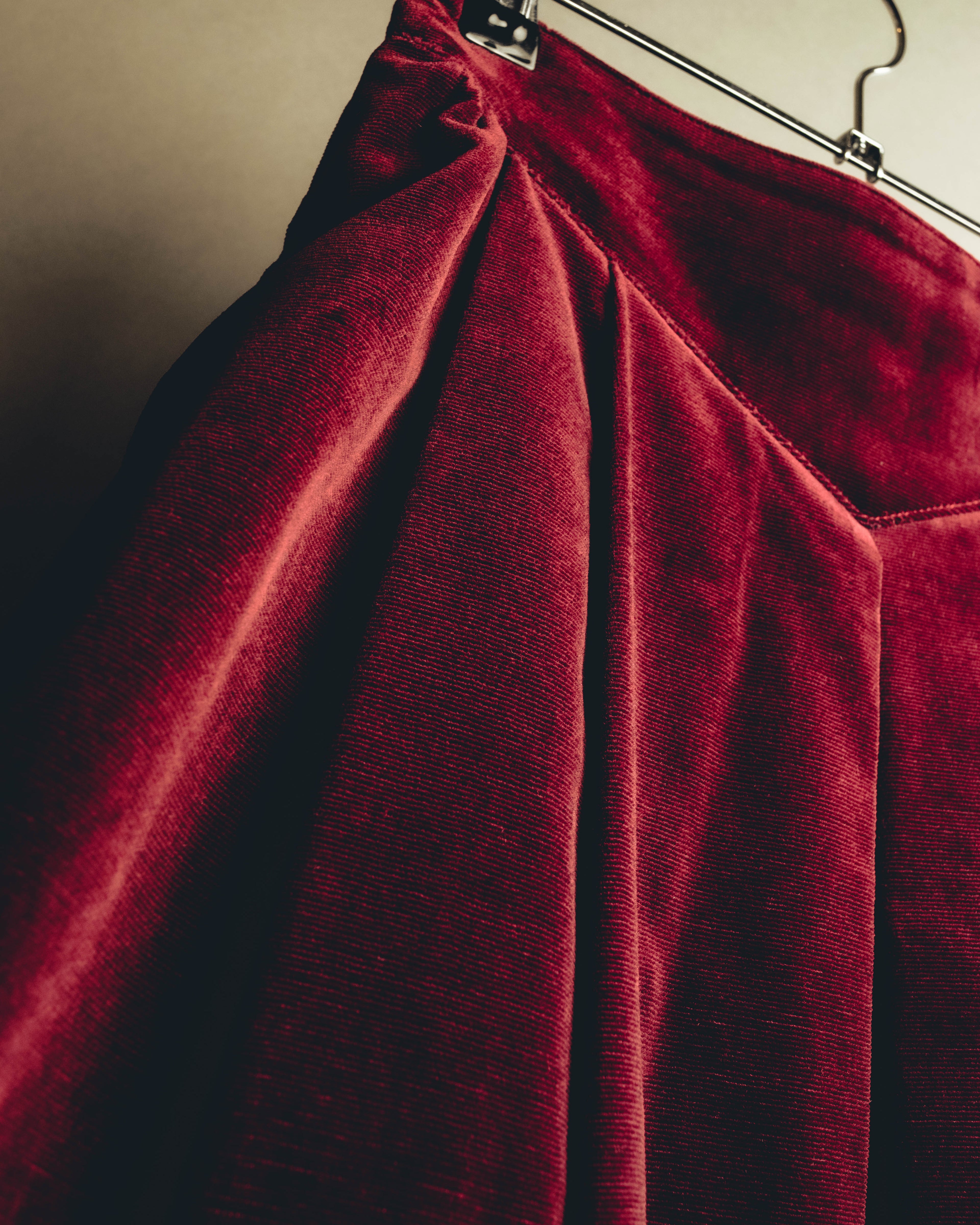 -SPECIAL- "Christian Dior" 80's-early 90's Burgundy velvet pleated skirt