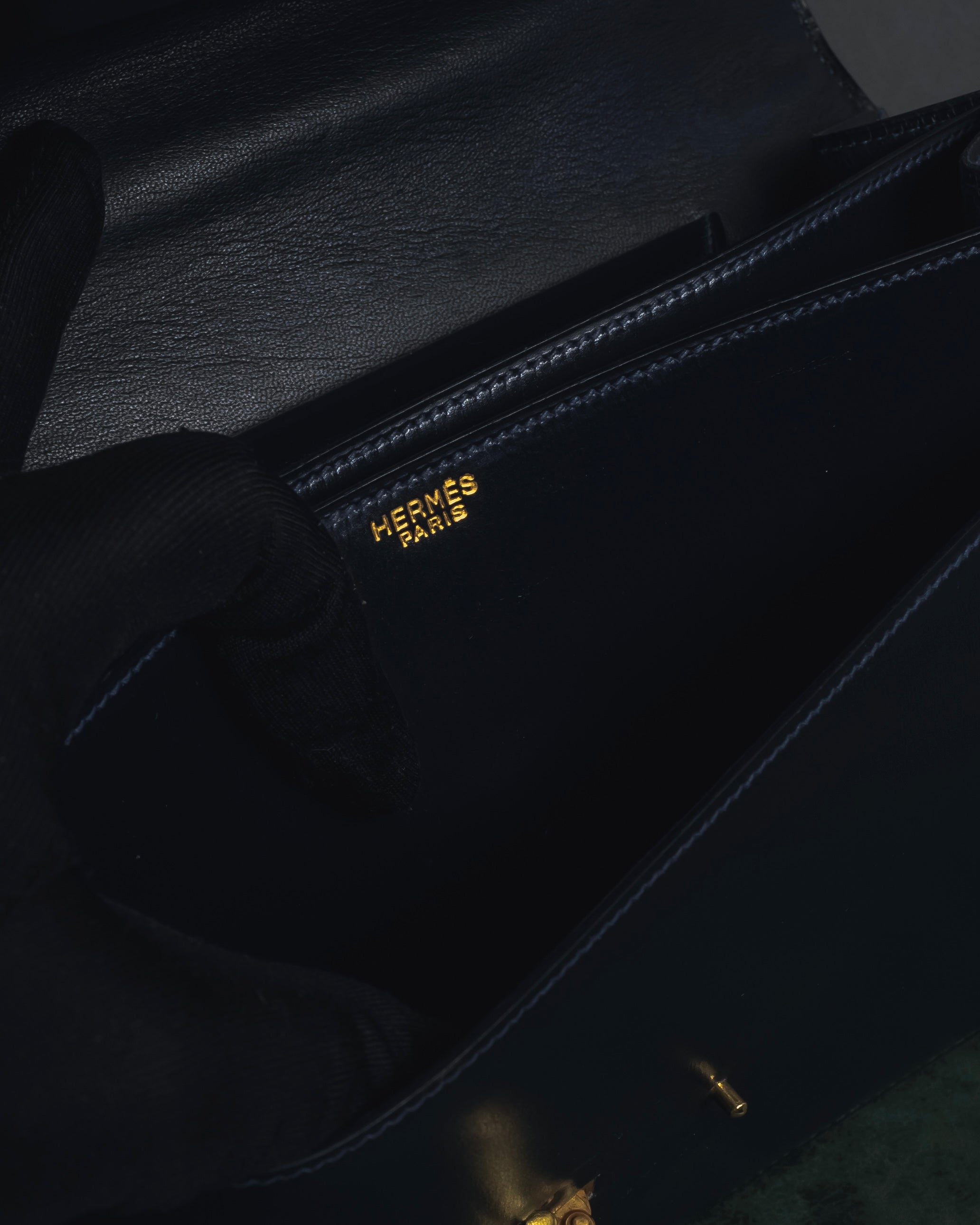 -SPECIAL- "HERMES" 60’s early sandrine box dark blue calf bit bag