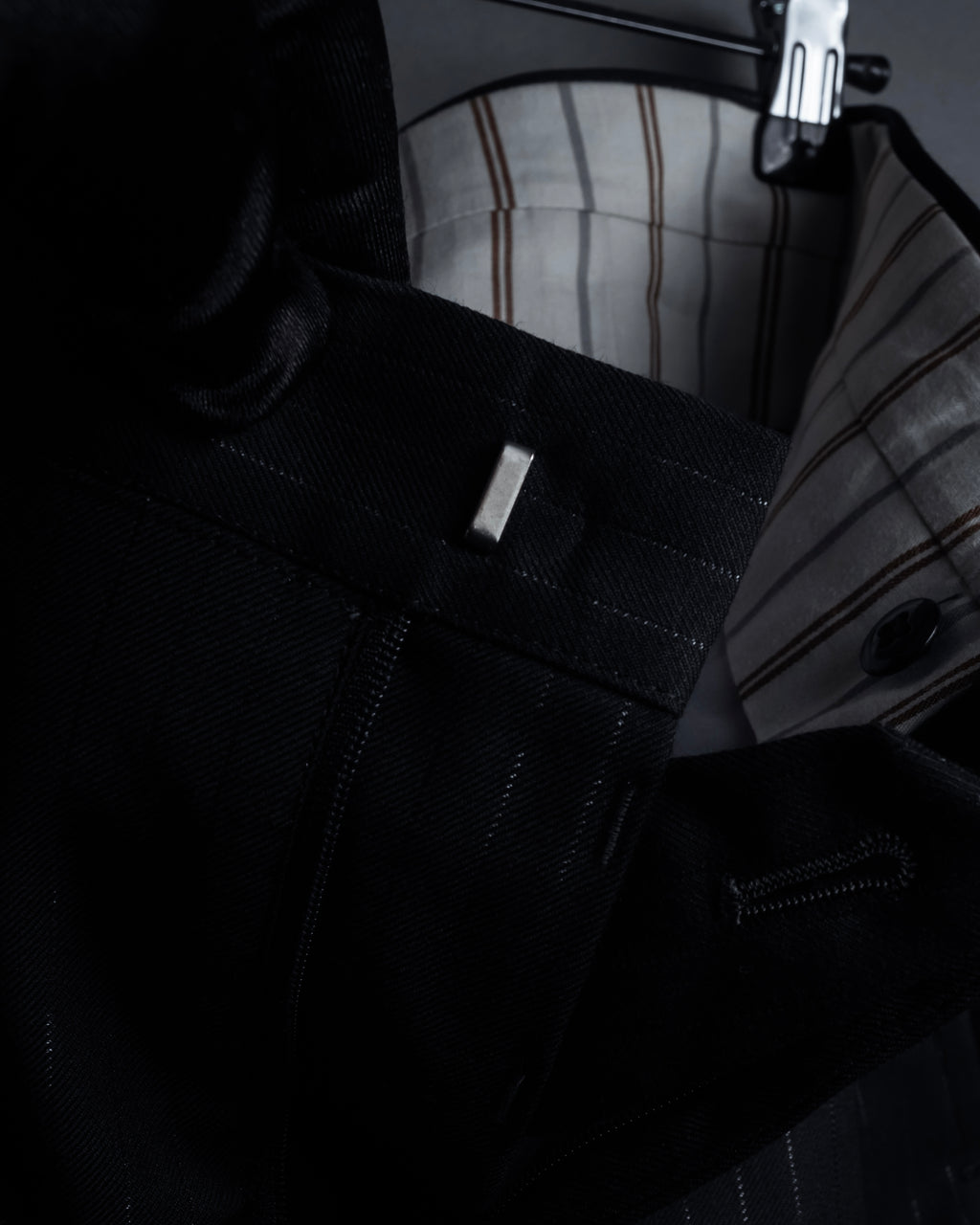 "BALENCIAGA" Chalk stripe pattern long silhouette set up