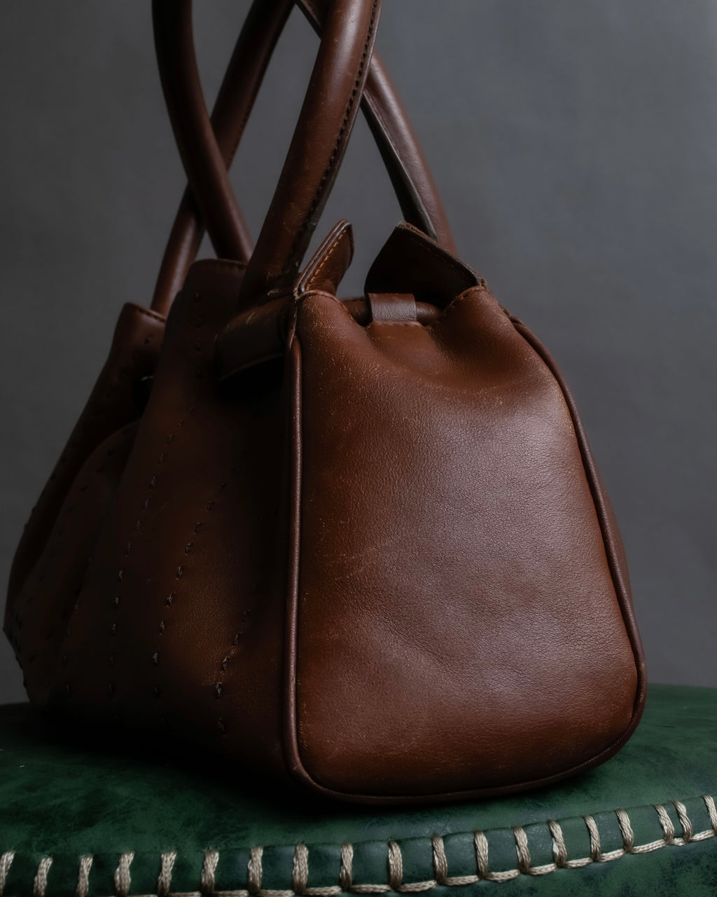 "Salvatore Ferragamo" Gathered stitch work design leather hand bag