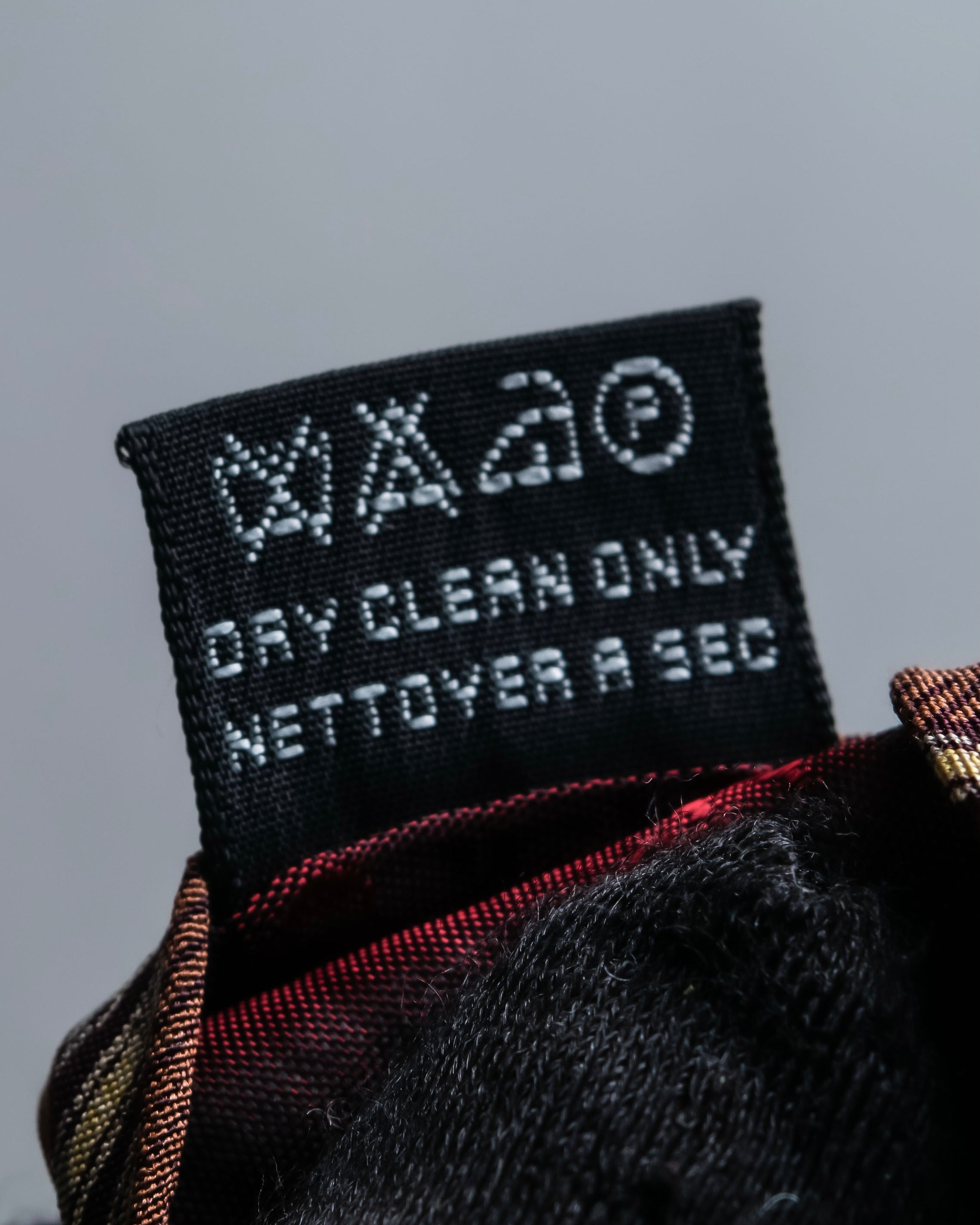 "GIORGIO ARMANI" Double line stripe pattern silk necktie