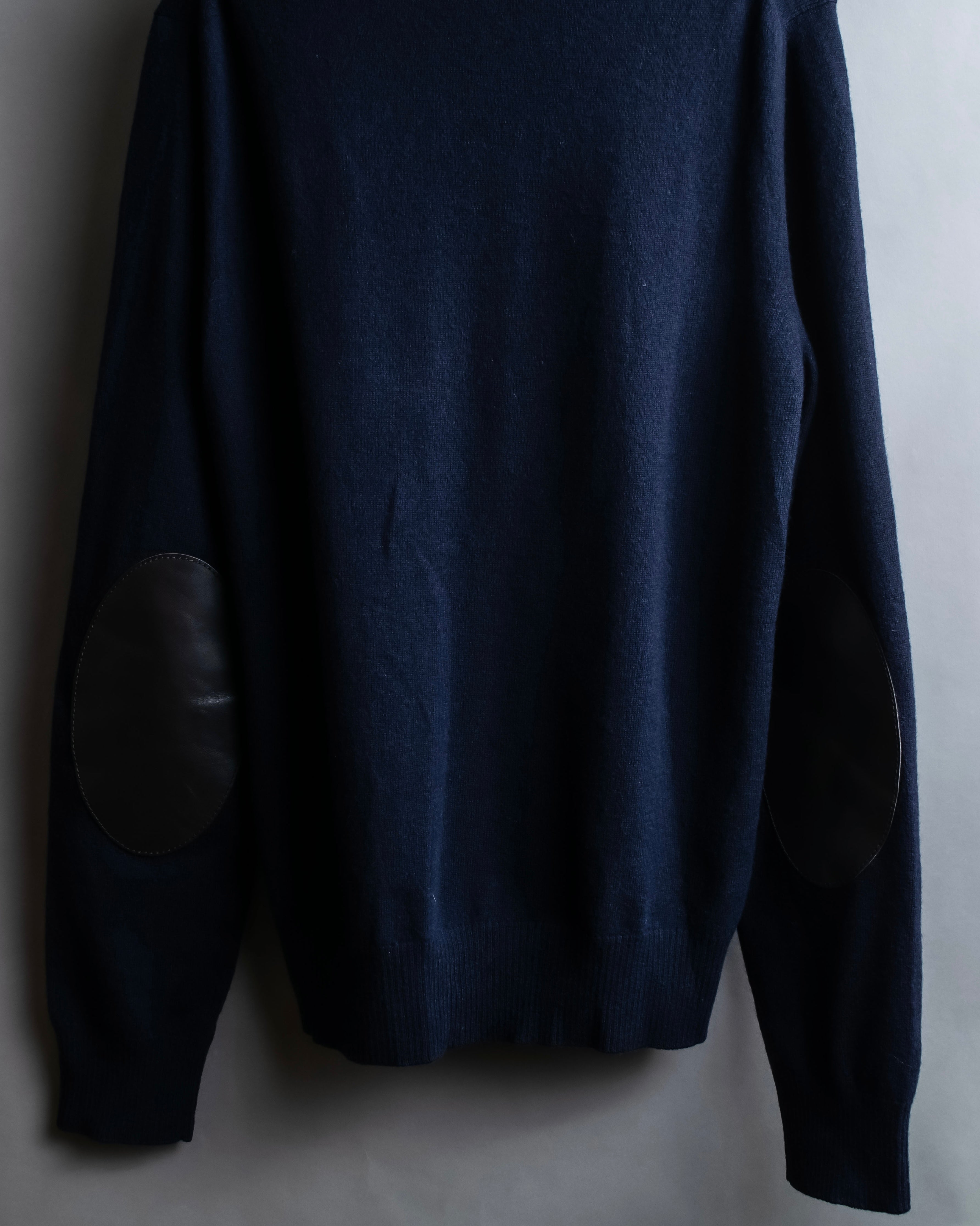 "MAISON MARGIELA" 16AW elbow patch design navy color knit