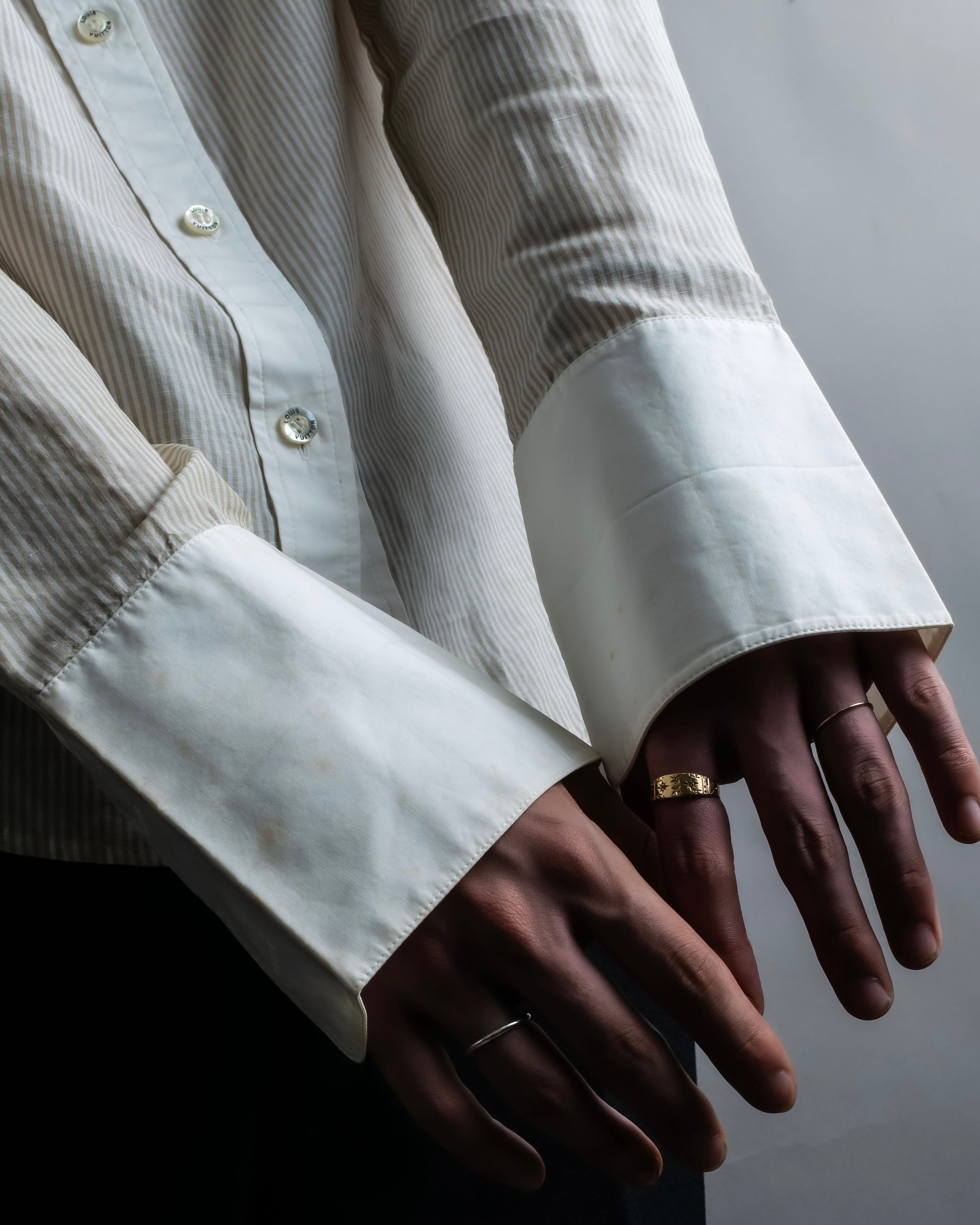 "LOUIS VUITTON" Ribbon frill design regular collar shirt