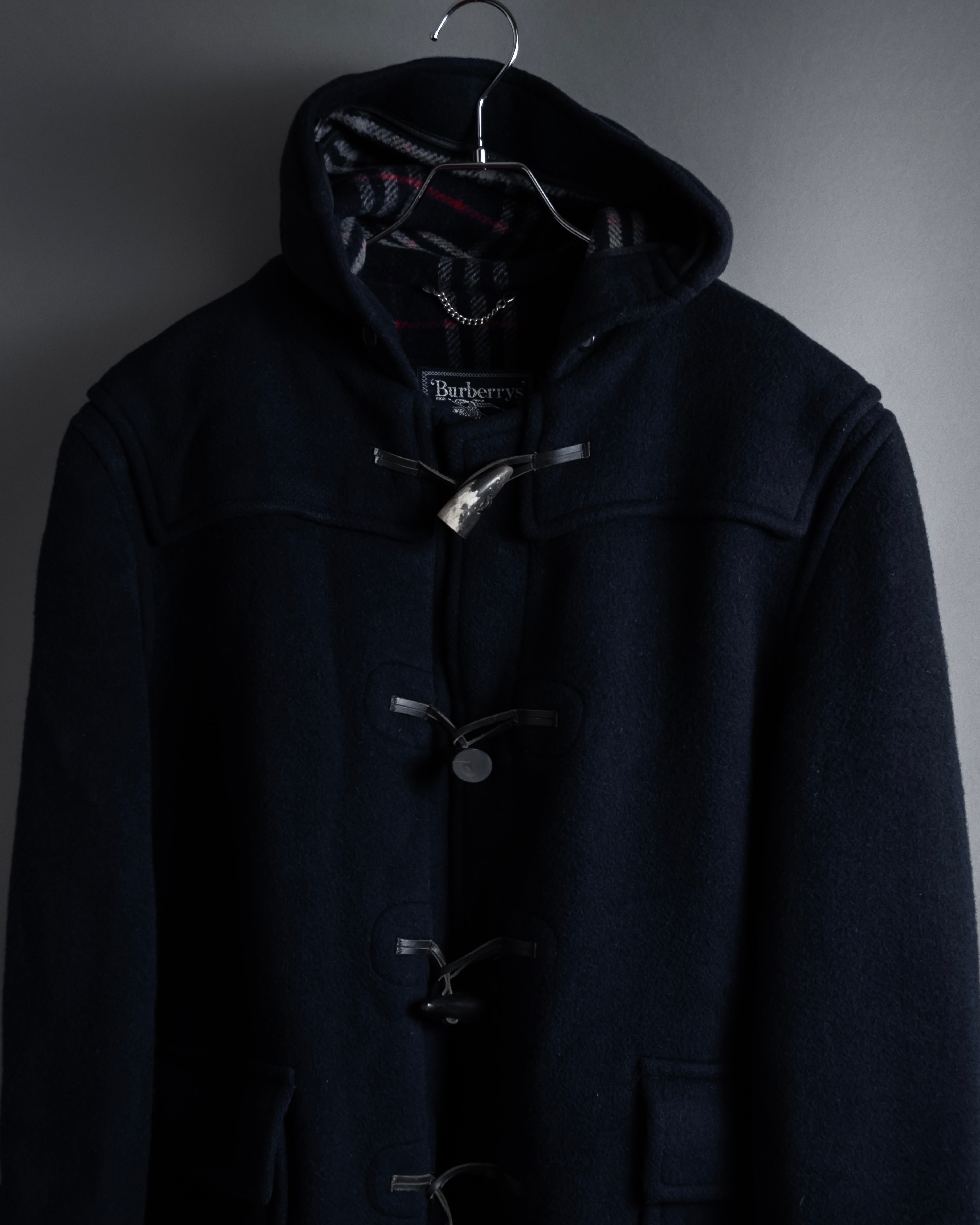 "BURBERRYS" 80-90's Classically tailored duffle coat