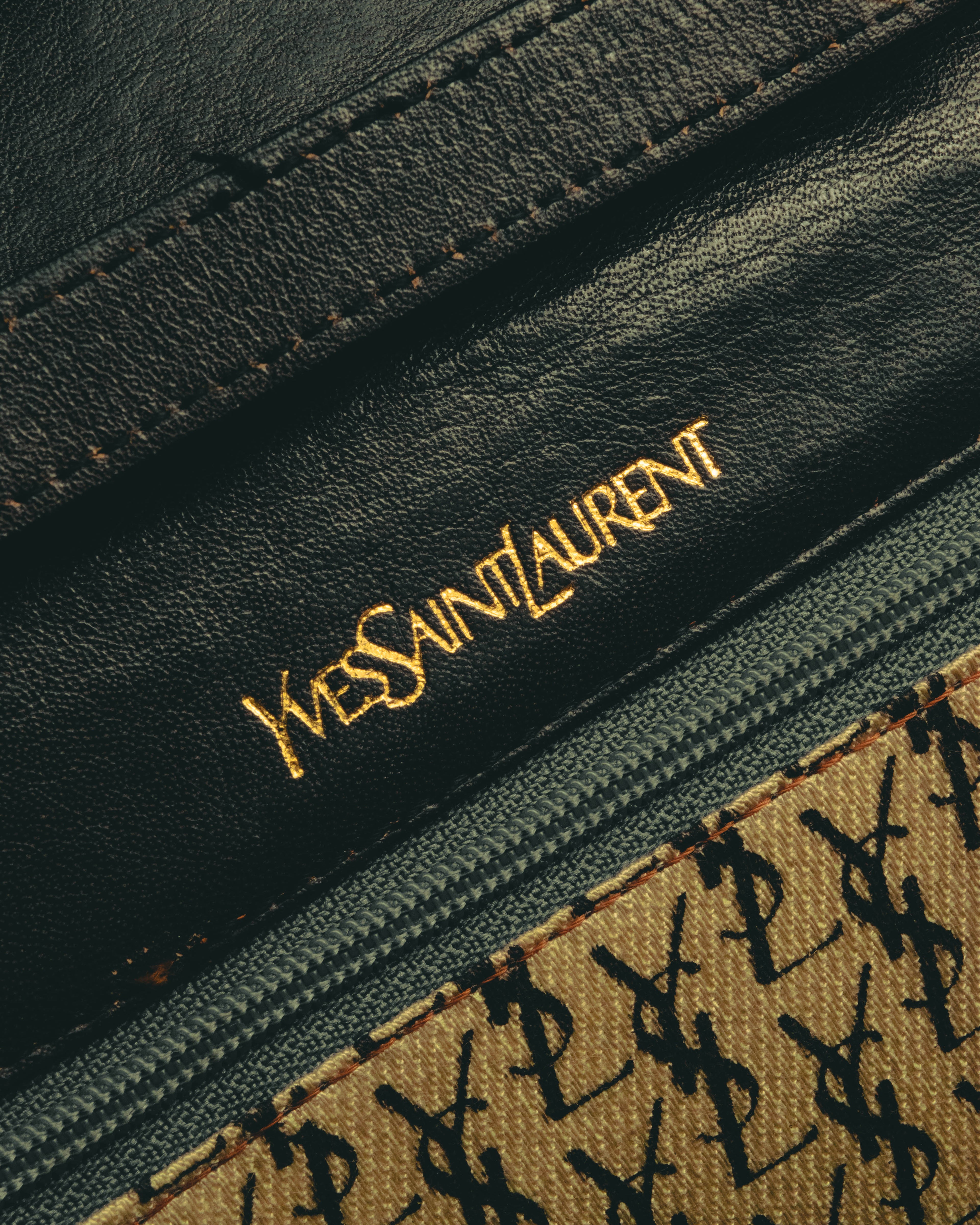 "Yves Saint Laurent" 80's-90's Quilted leather shoulder bag