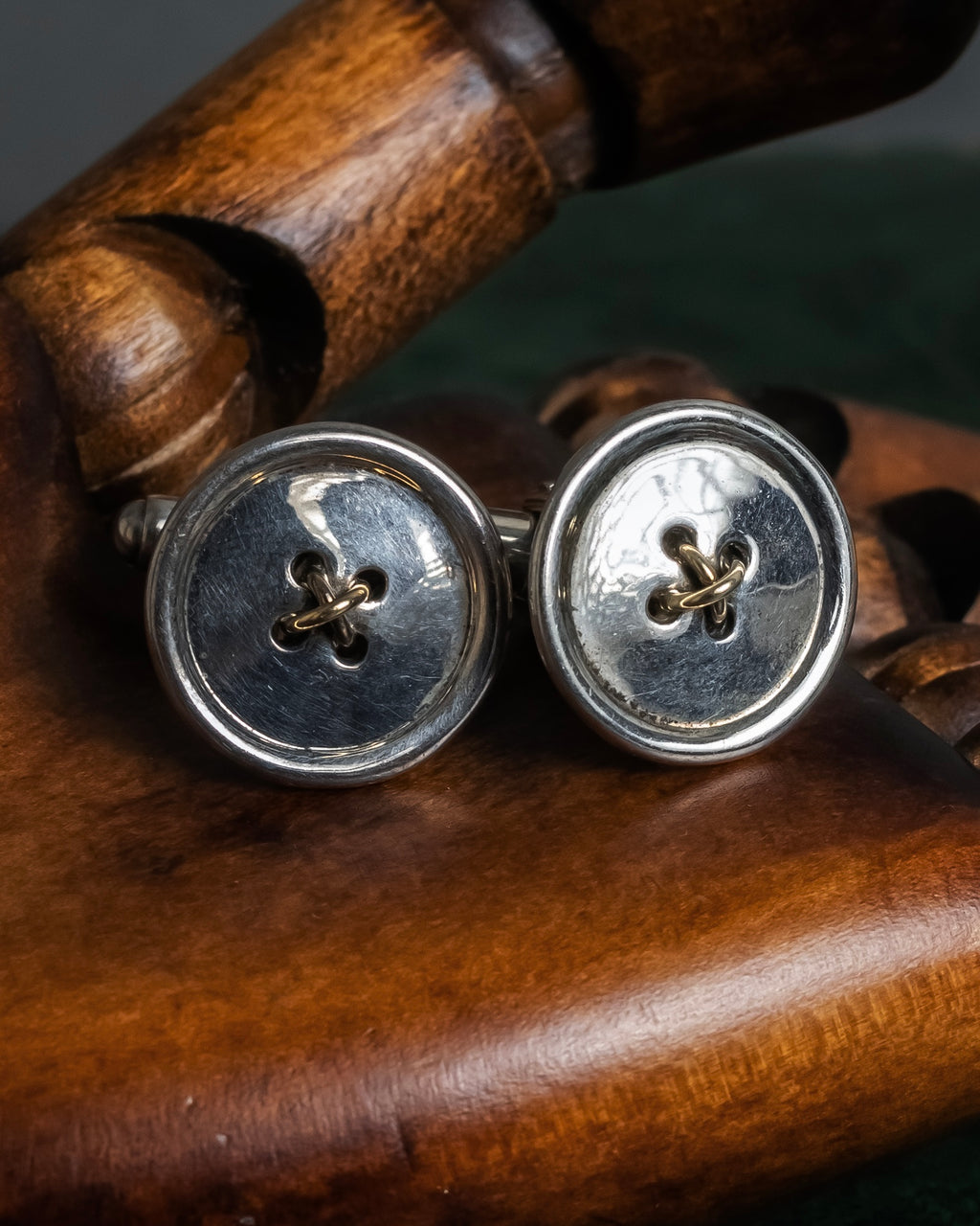 "Tiffany&Co" Button motif design silver cufflinks