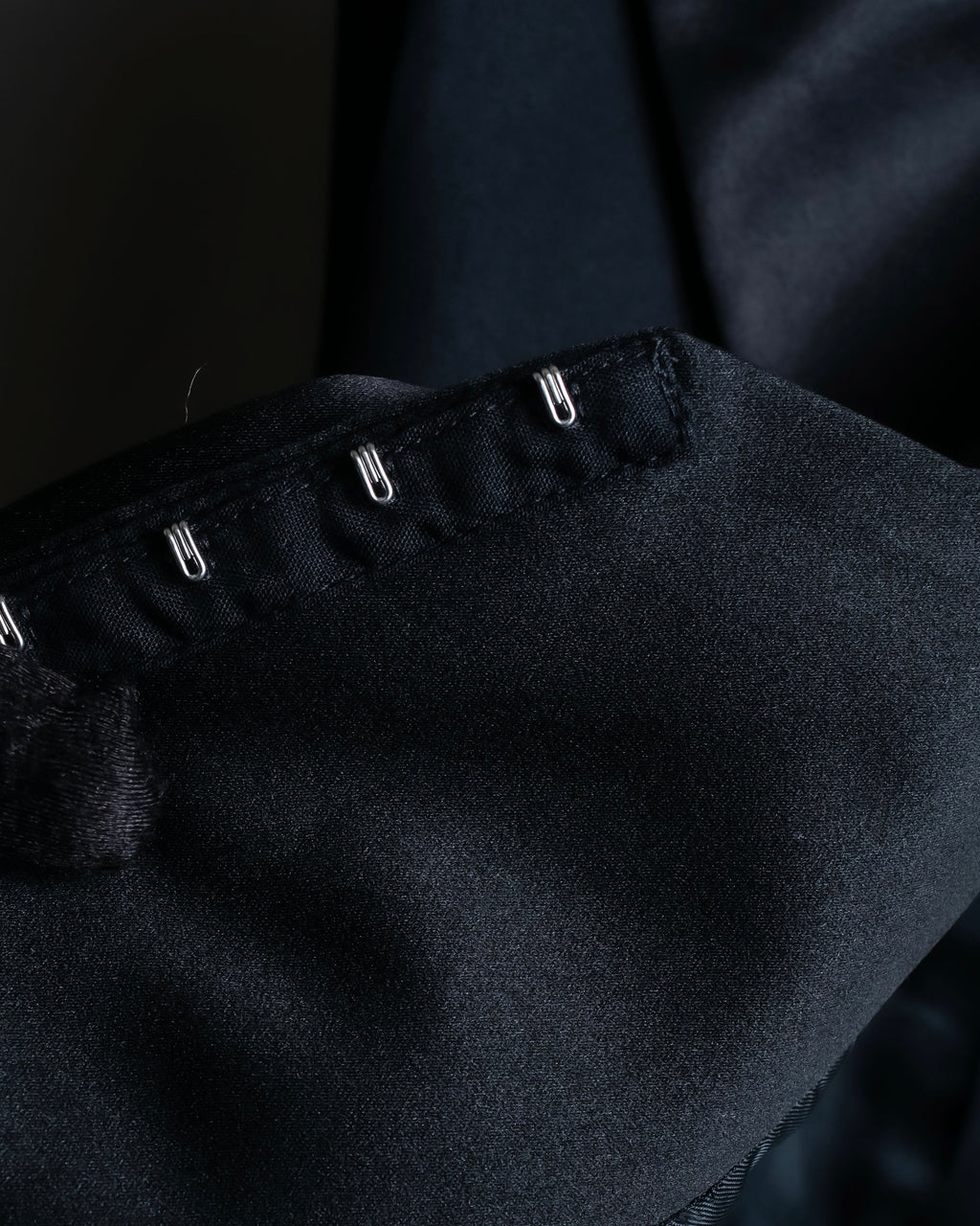 "MCQ Alexander McQueen" Flared silhouette cutting design tailored gilet