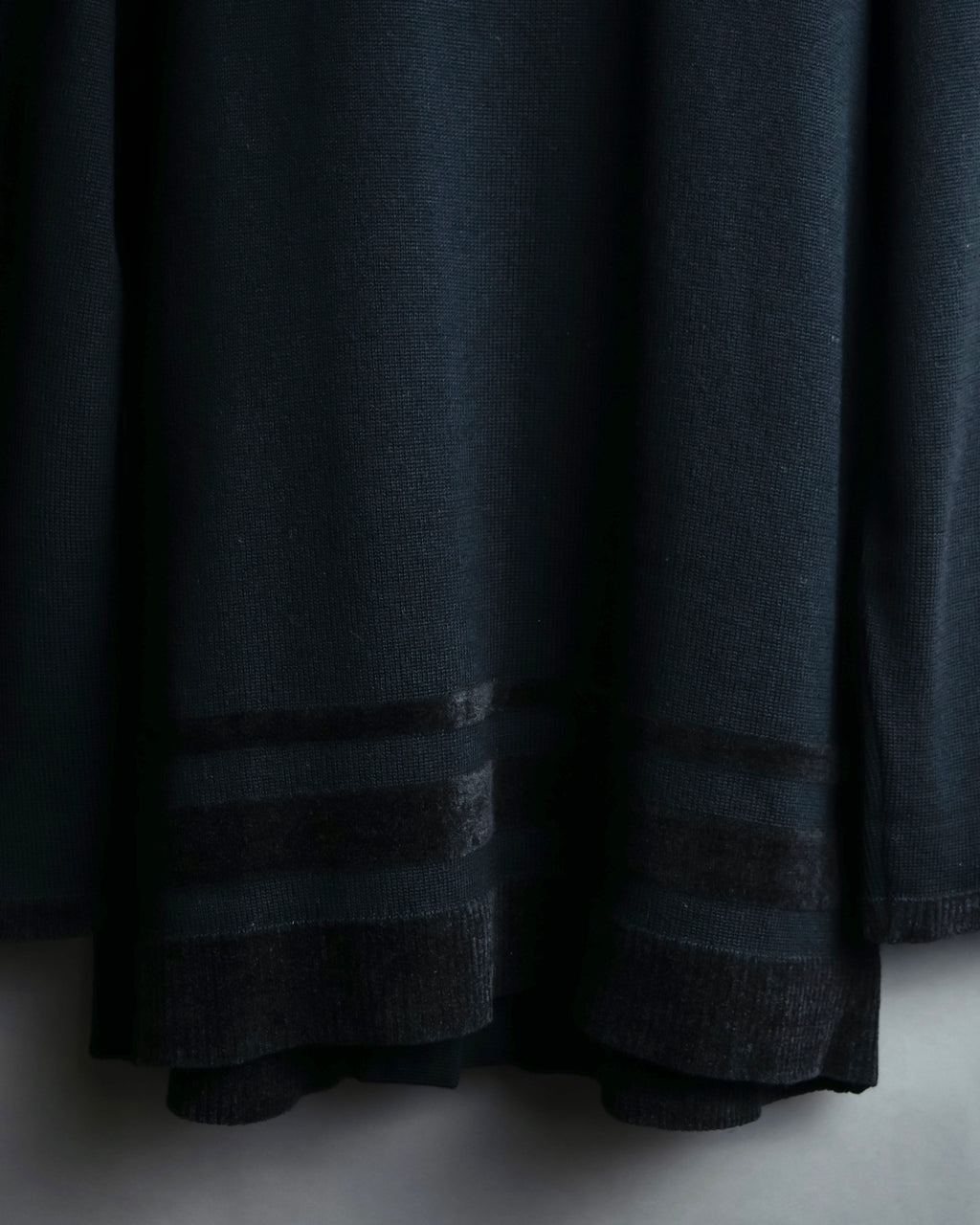 "Salvatore Ferragamo" Gancini design rayon mix cardigan