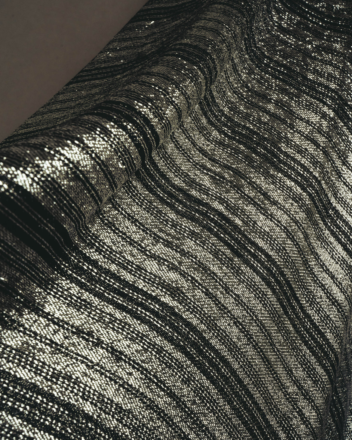 "ENRICO COVERI" 80's-90's Metallic flared maxi skirt