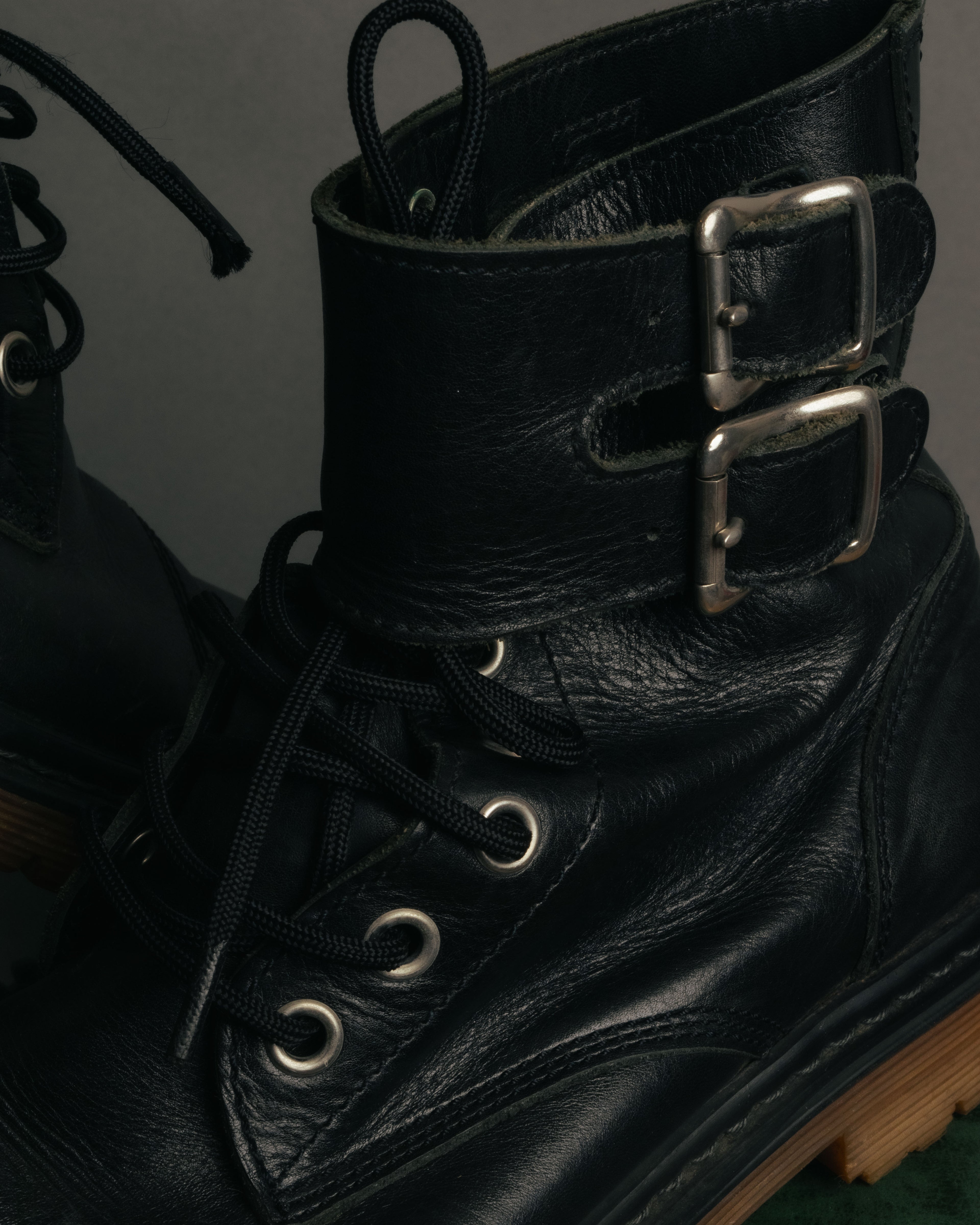 “COMME des GARÇONS HOMME”
00’s-10’s Double buckle leather combat boots