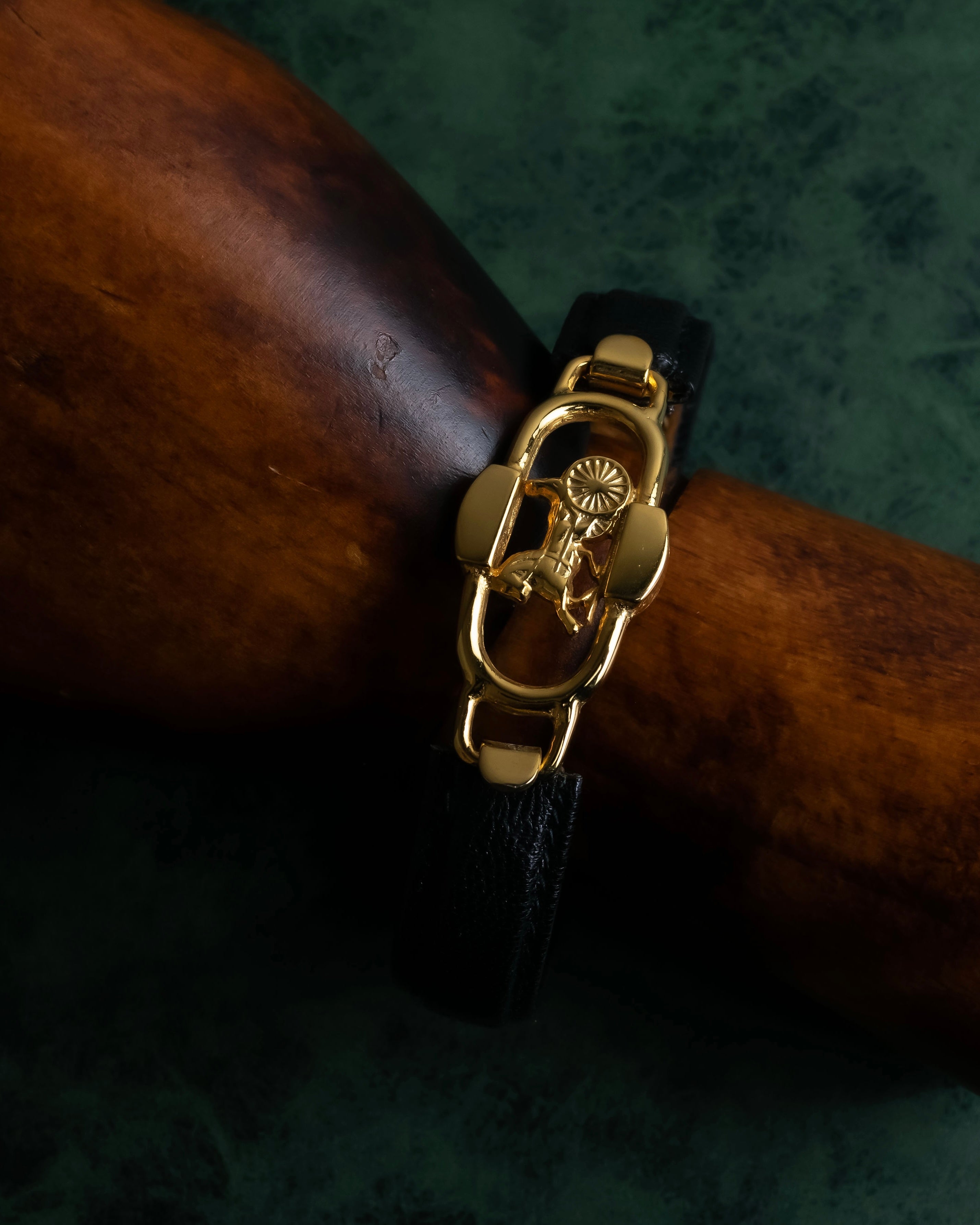 "CELINE" Horse-drawn carriage motif buckle leather bracelet