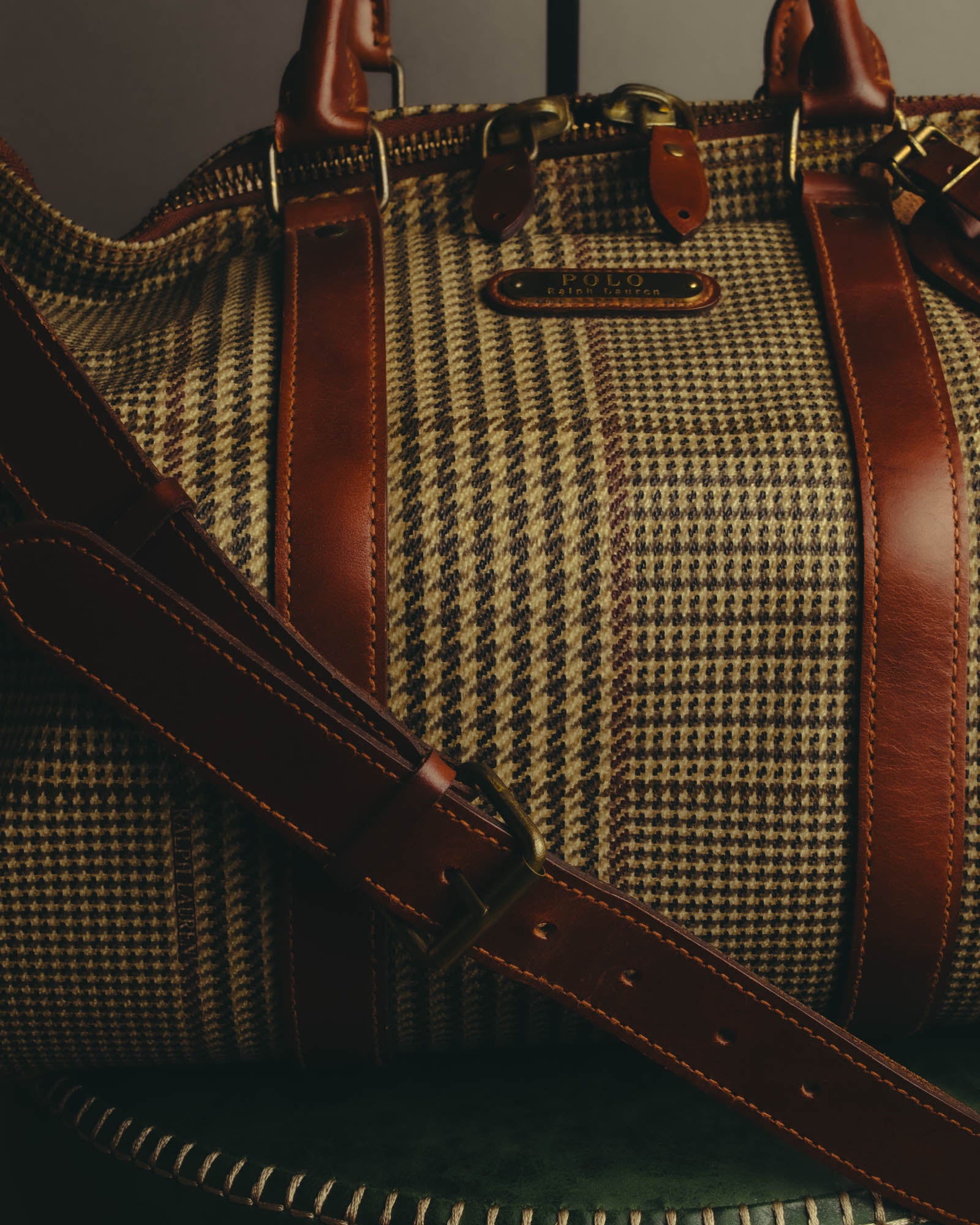 "Polo Ralph Lauren" 80's-90's Houndstooth leather trim travel bag