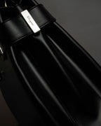 "Salvatore Ferragamo" Gancini motif both sides design leather hand bag