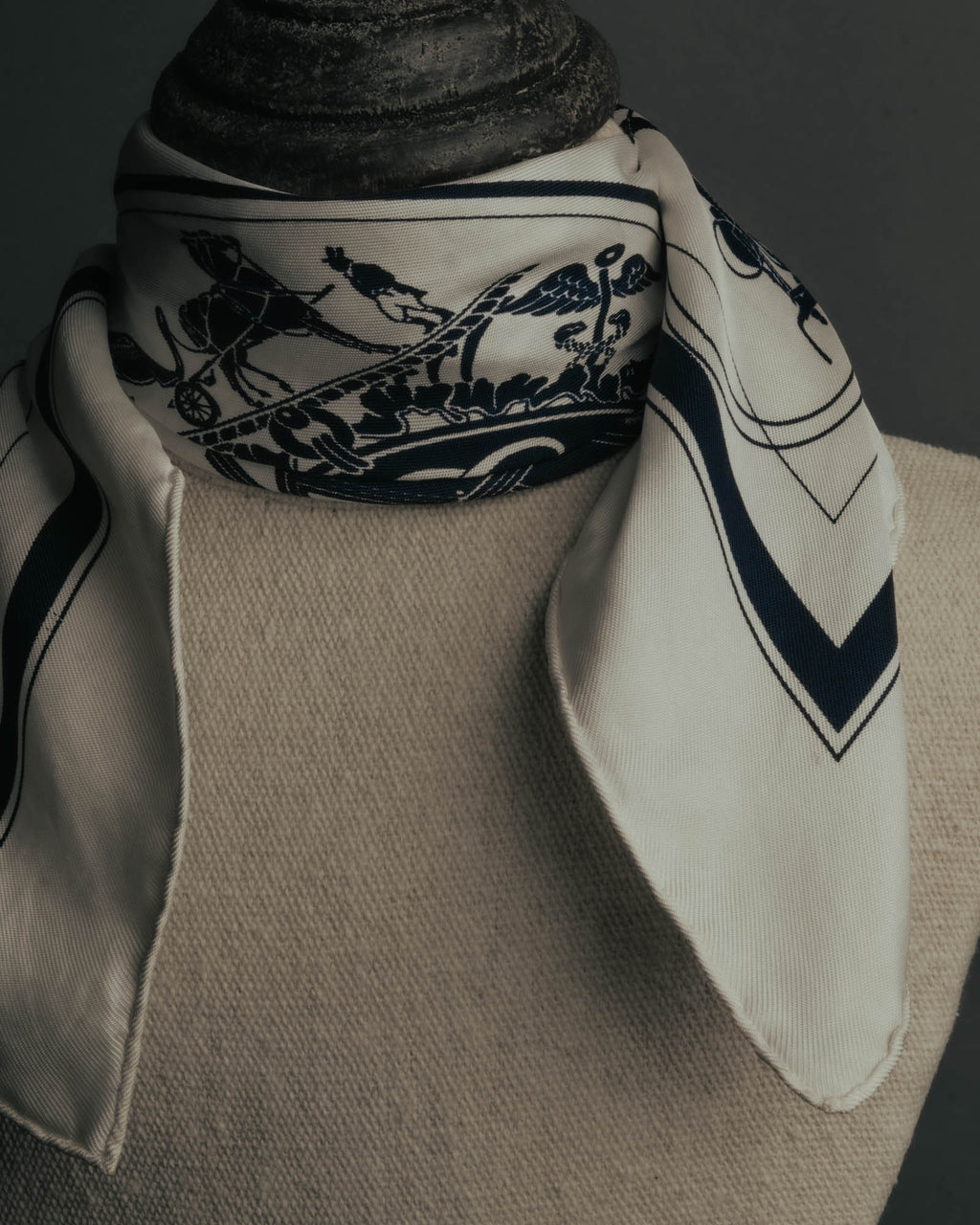 "Hermès" Classic ex libris silk scarf