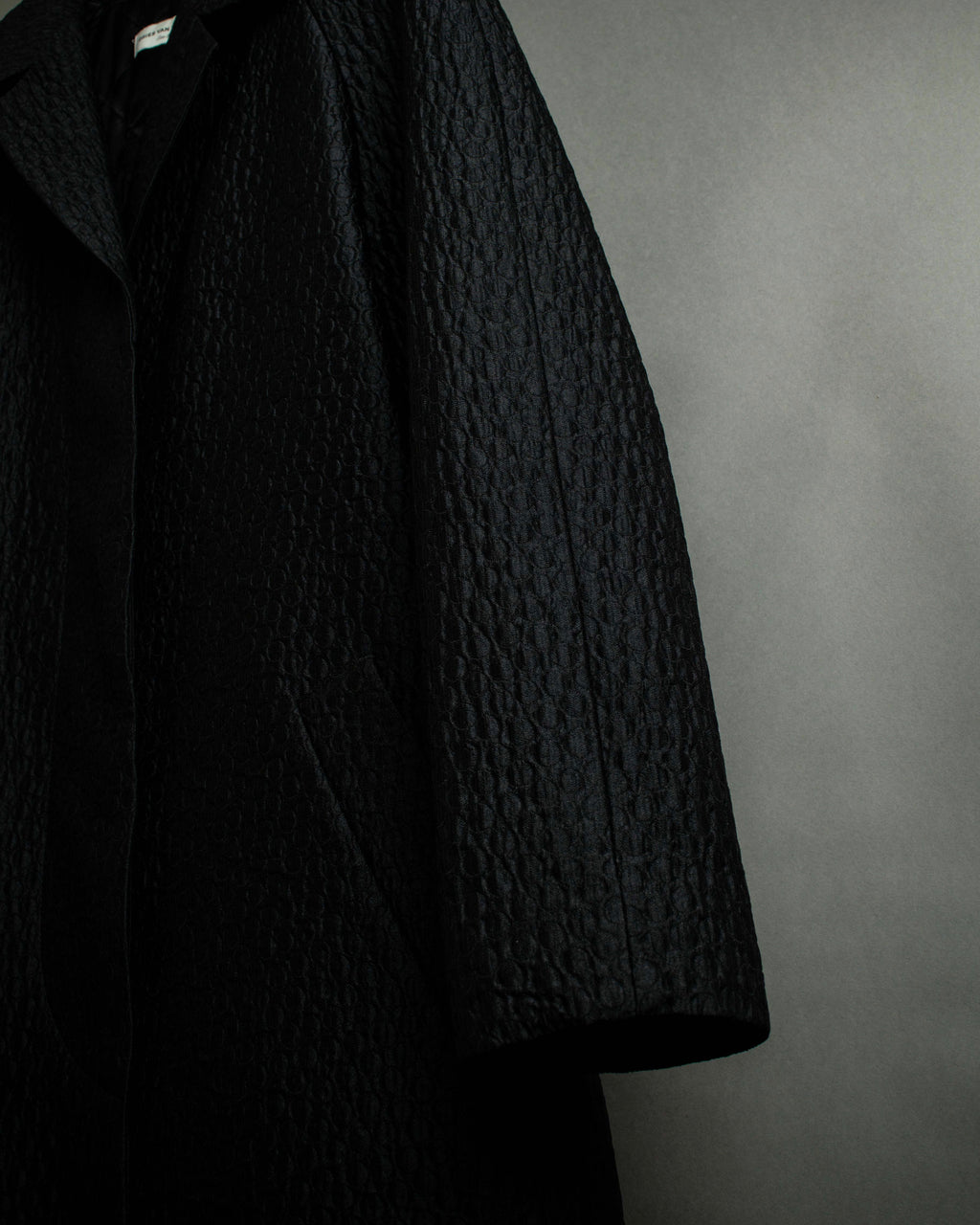 "DRIES VAN NOTTEN" Relief  jaguard uneven design chester coat