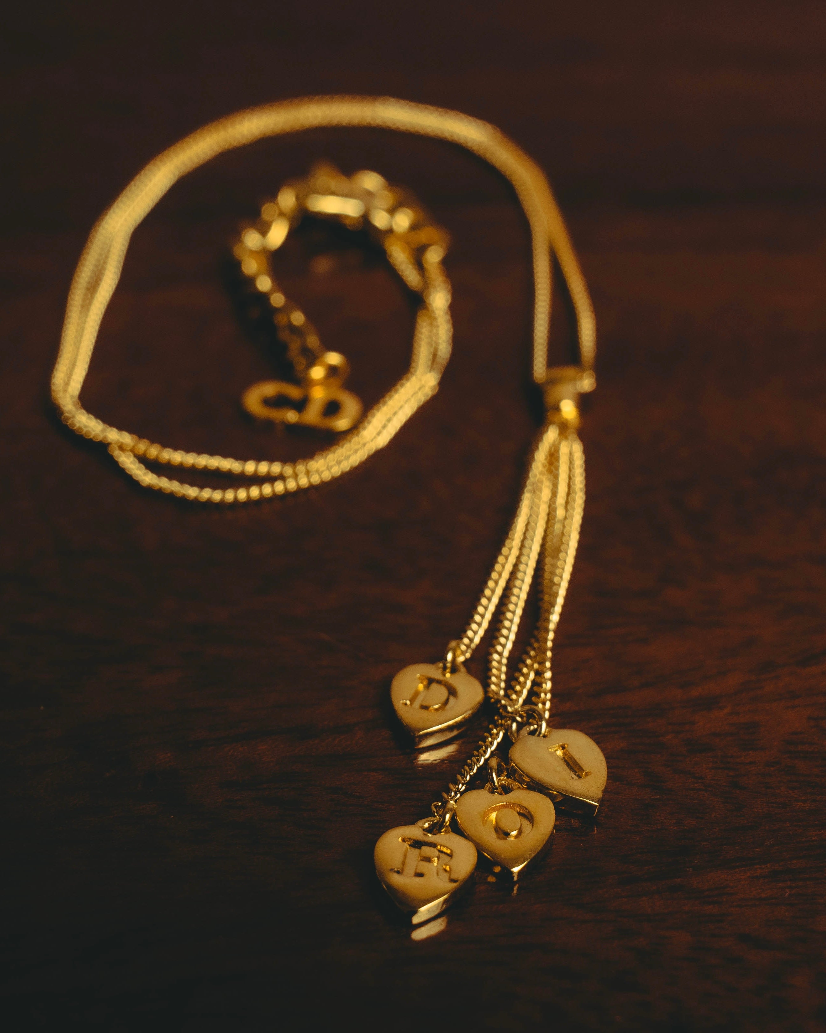 “Christian Dior” 00’s Dior heart charm tassel necklace