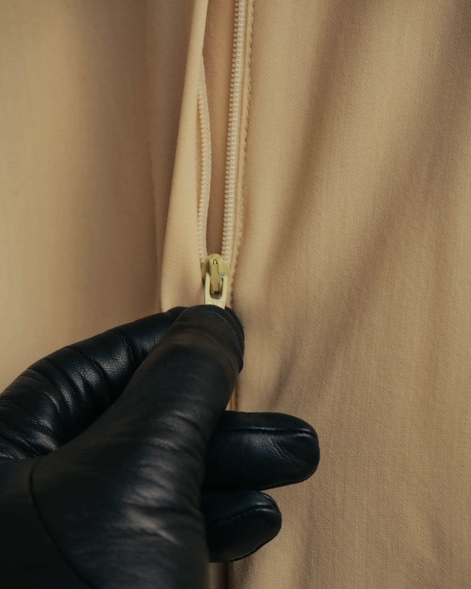 –SPECIAL– “HERMÈS” 90’s silk-lined wool wide trousers