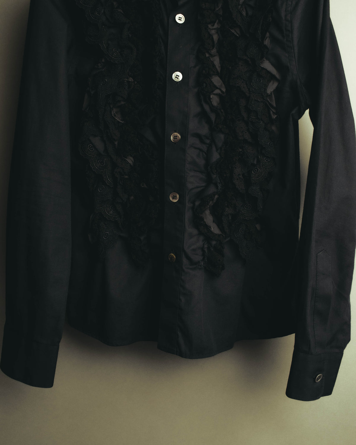 “tricot COMME des GARÇONS” 05AW Layered lace ruffle cotton blouse