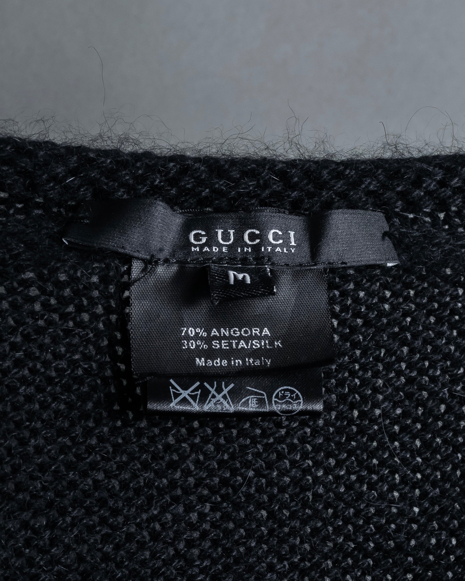 "GUCCI" Silky mix angora V-neck knit pullover