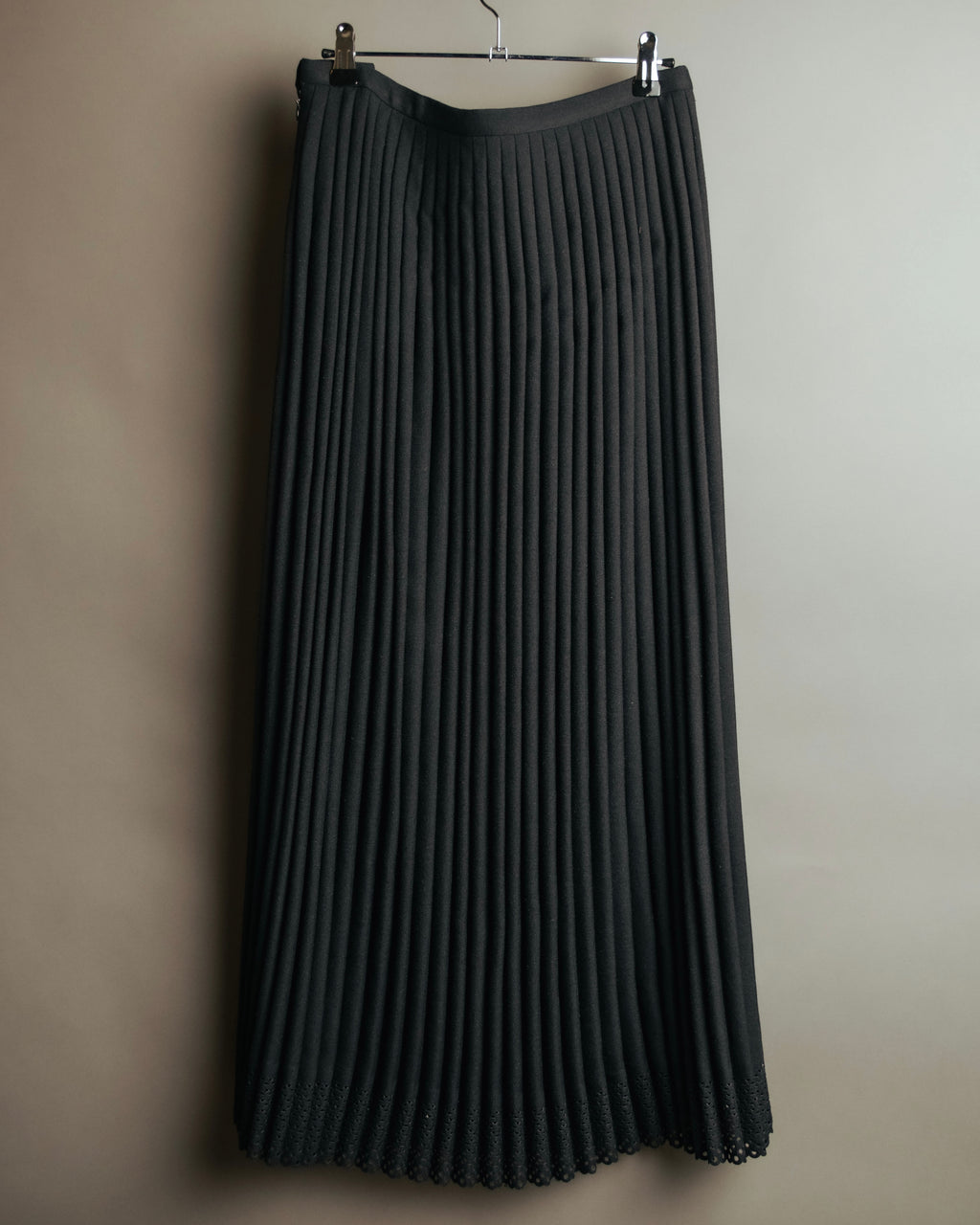 “ISSEY MIYAKE” 00’s wool blend pleated cutwork skirt
