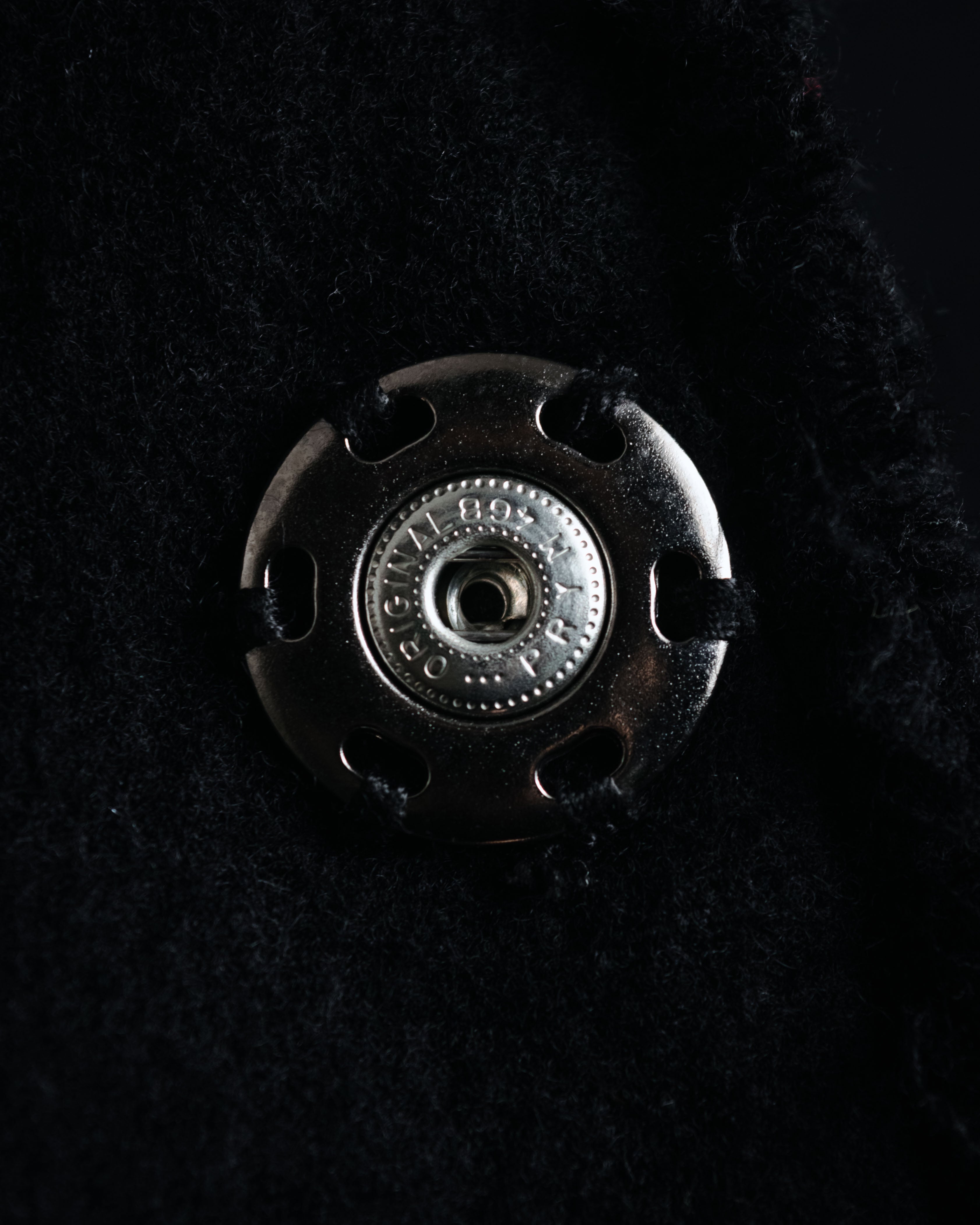 –SPECIAL– "tricot COMME des GARÇONS" 2004AW Fringed cut-off boiled wool tailored jacket