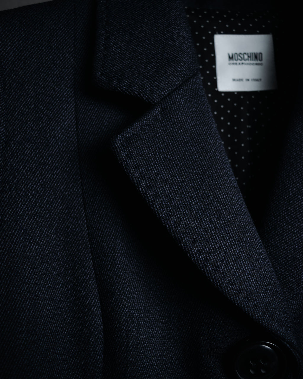 “MOSCHINO CHEAPANDCHIC”
00’s-10’s Tailored wool coat with double flap pockets