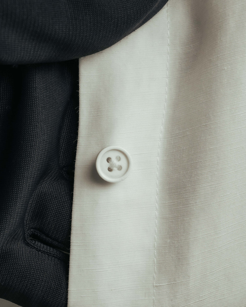 “JIL SANDER” Late 10’s-early 20’s Half-buttoned long shirt dress