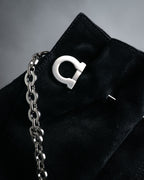 “Salvatore Ferragamo“ 90’s-00’s Suede gancini chain shoulder bag