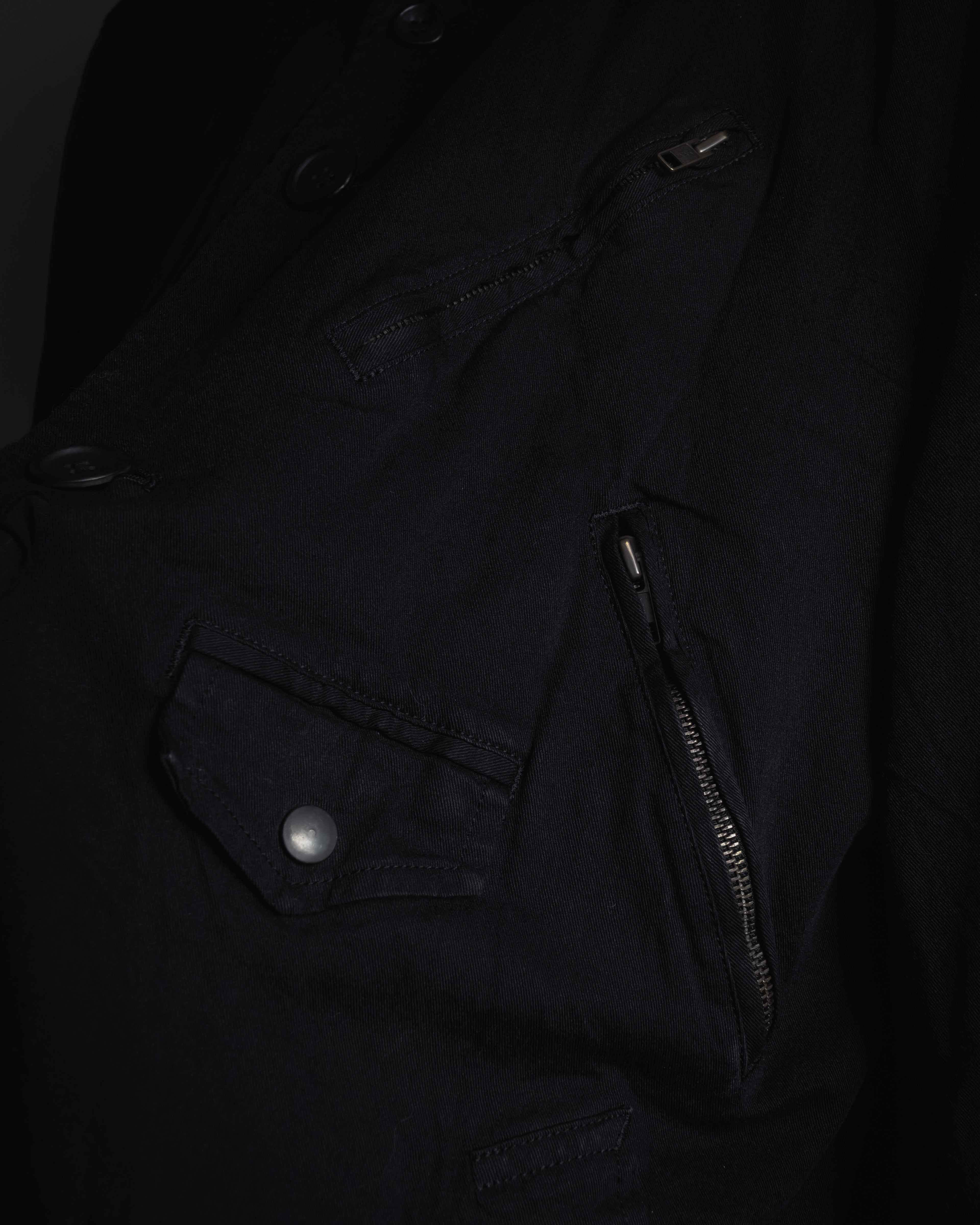 "COMME des GARCONS HOMME"
Utility zip pocket coat