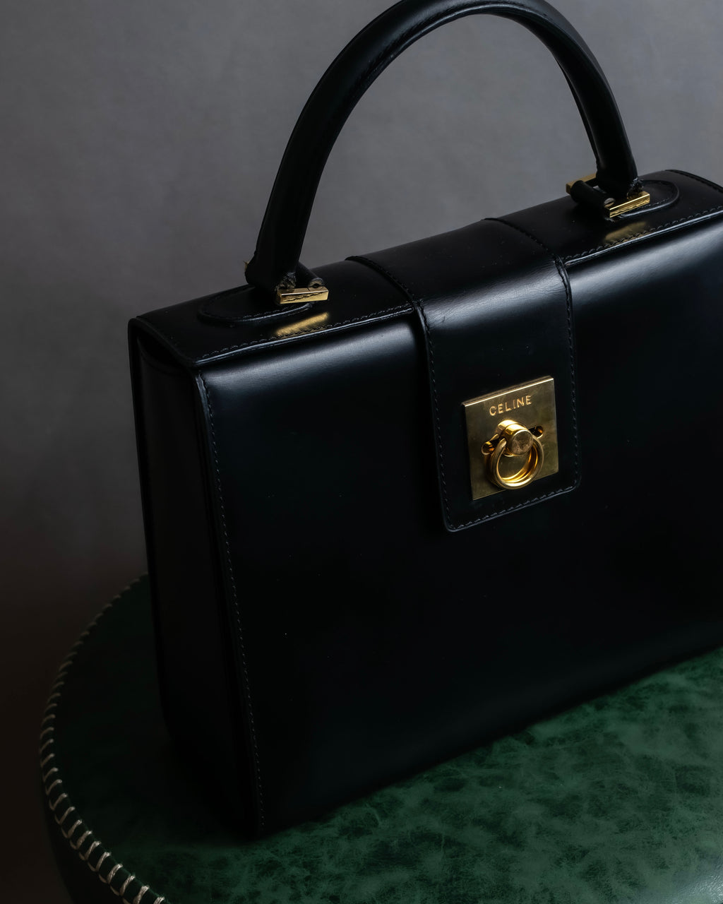 "CELINE" Ringlock design leather hand bag
