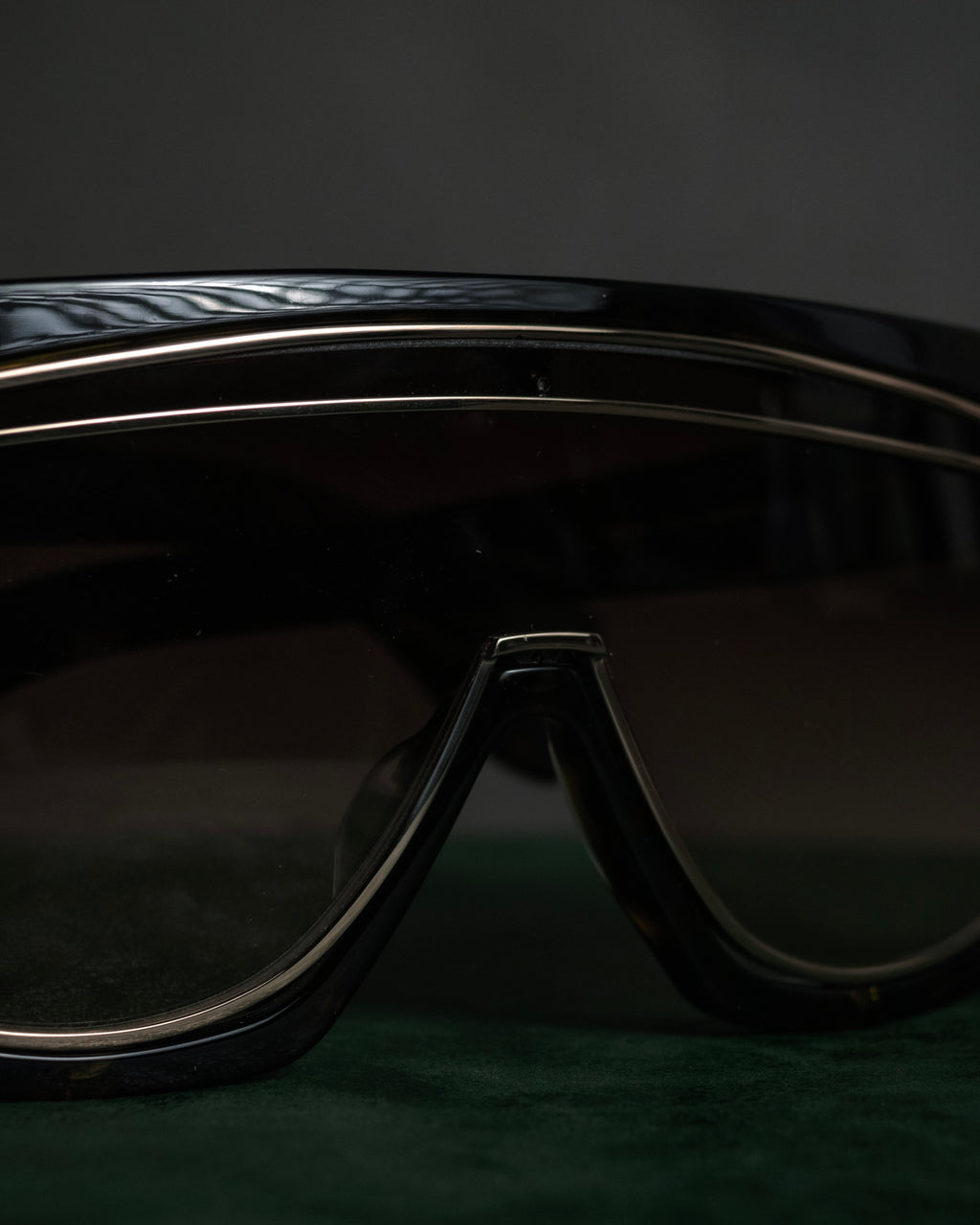 “LOEWE” 2018–2022 Futuristic shield acetate sunglasses
