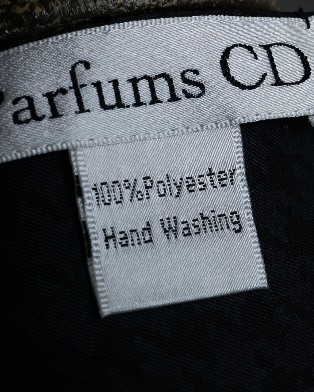 -MOOD Christmas Collection-
"Dior" Classic houndstooth pattern Mitza scarf