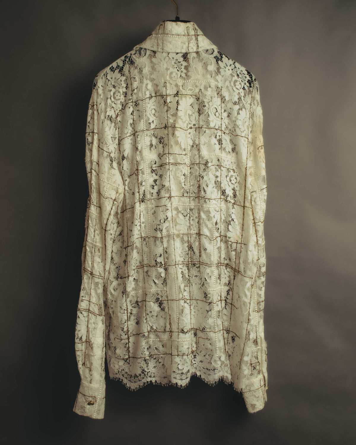 -SPECIAL- "CHANEL" 10's-20's Embellished floral lace and pearl check oversized shirt