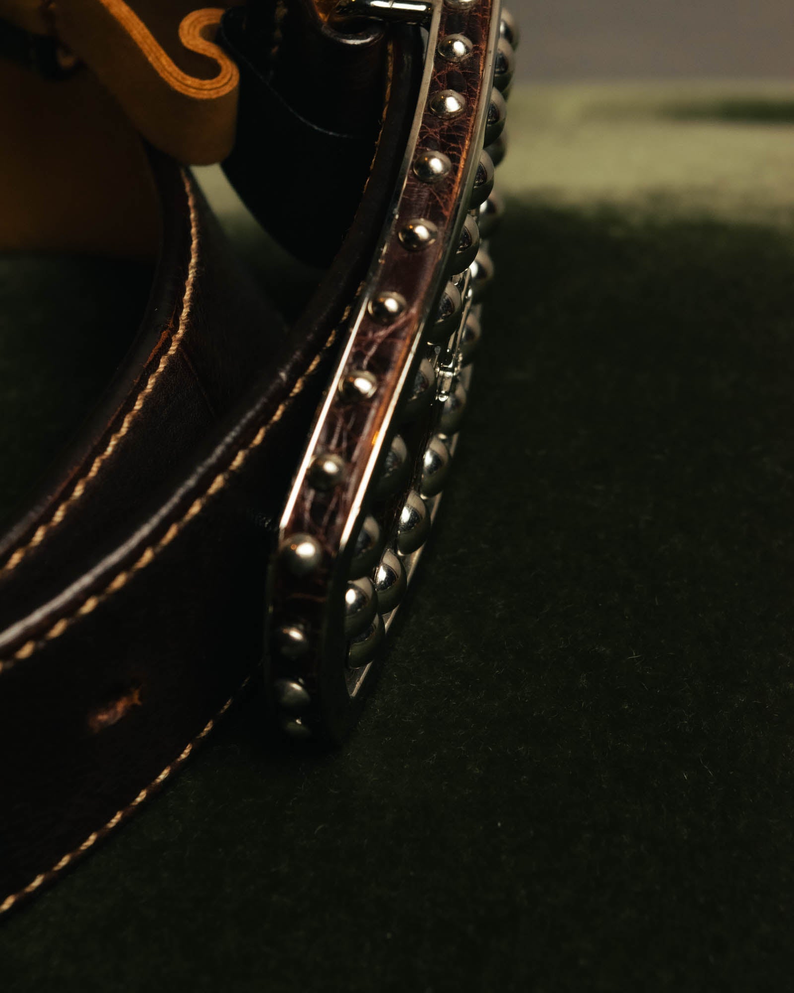 “PRADA” 90’s-00’s Studded logo leather belt