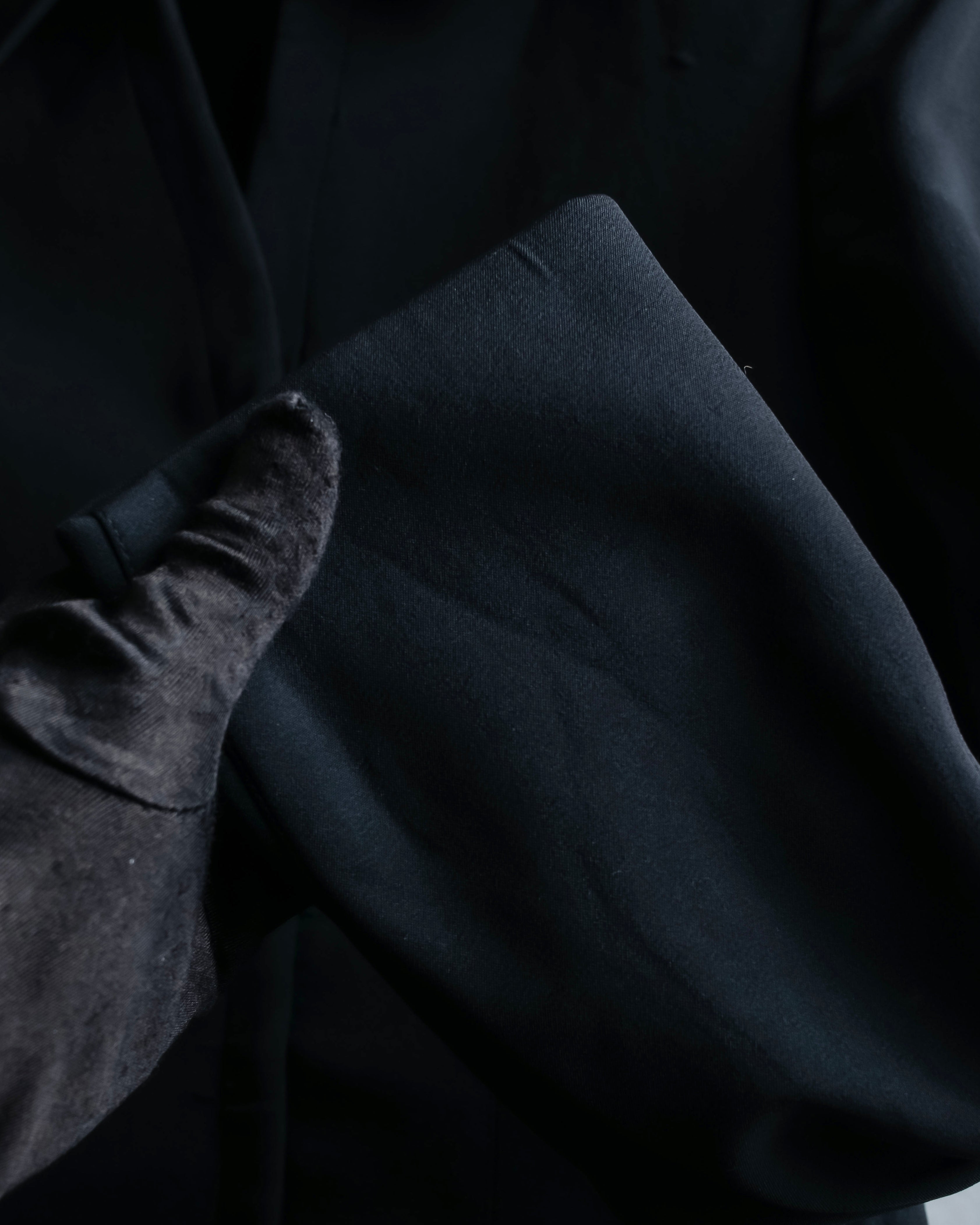 "PRADA" Waist shaped zipper jacket