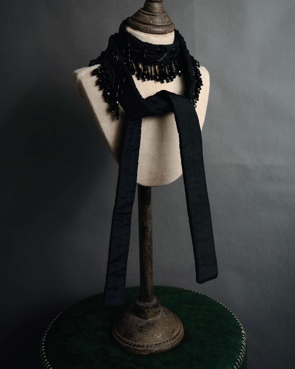 –SPECIAL– "DRIES VAN NOTEN"
2008-2014 Beaded fringe tie choker collar