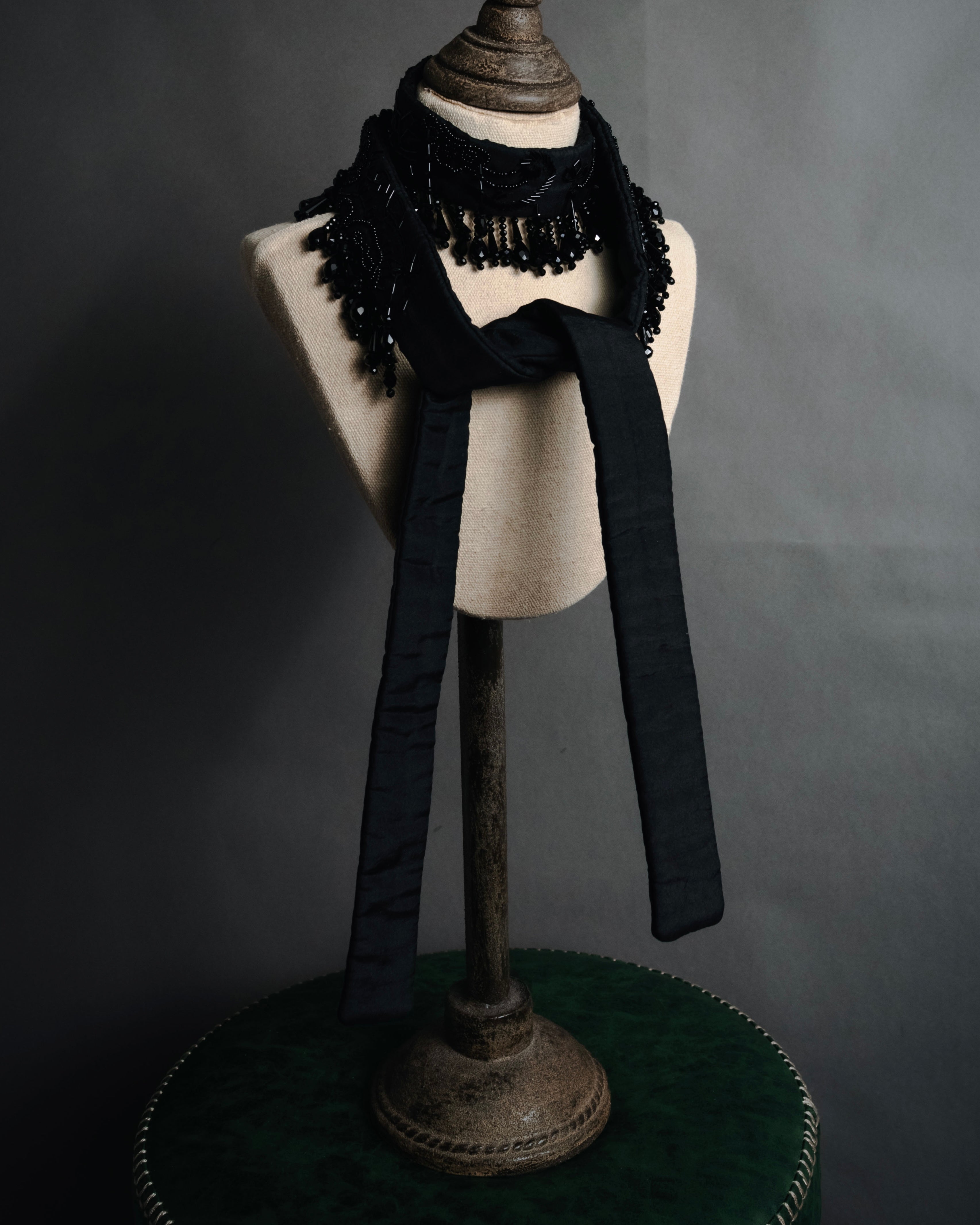 –SPECIAL– "DRIES VAN NOTEN"
2008-2014 Beaded fringe tie choker collar