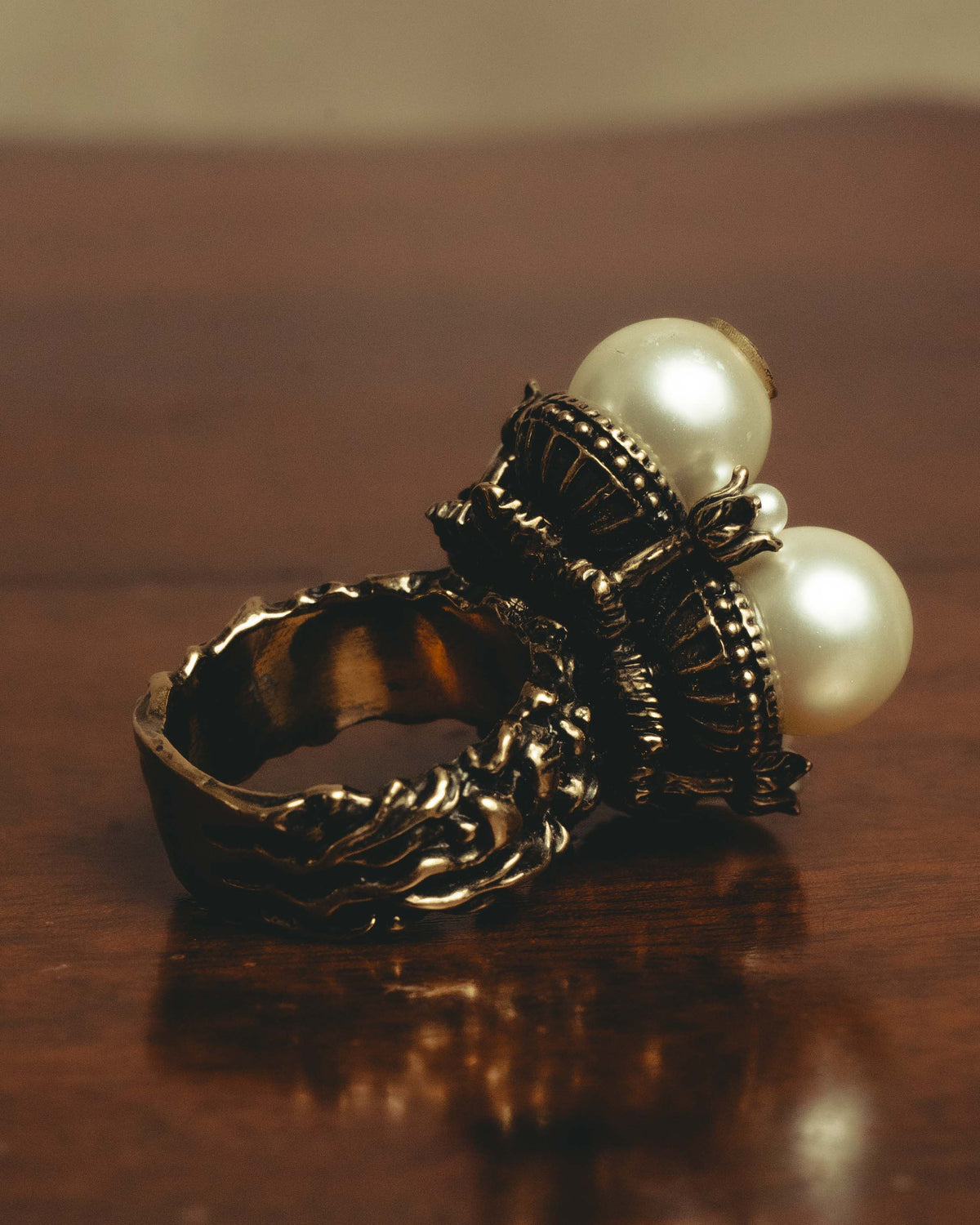 -SPECIAL- "GUCCI" 2015-2022 Pearl cluster sculptural statement ring