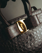 “Salvatore Ferragamo” 00’s-10’s Crocodile embossed vara bow 2way handbag