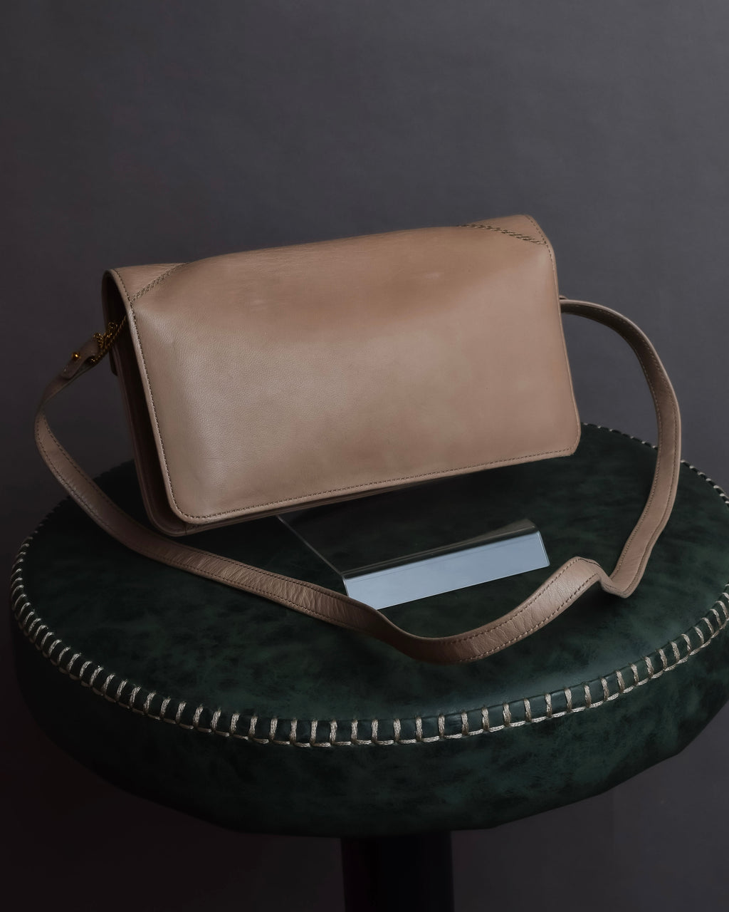 "HERMES" 70's Diamond stitched envelope leather bag