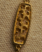 "TRIFARI" 50's-60's Ornate gold tone pendant necklace