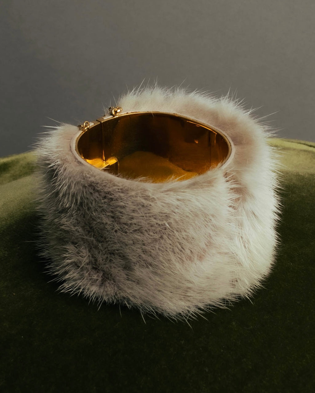 “CELINE” 2010’s Fur covered cuff bracelet