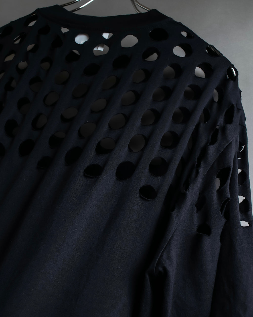 "MAISON MARGIELA" 20SS Circle cutting design pullover