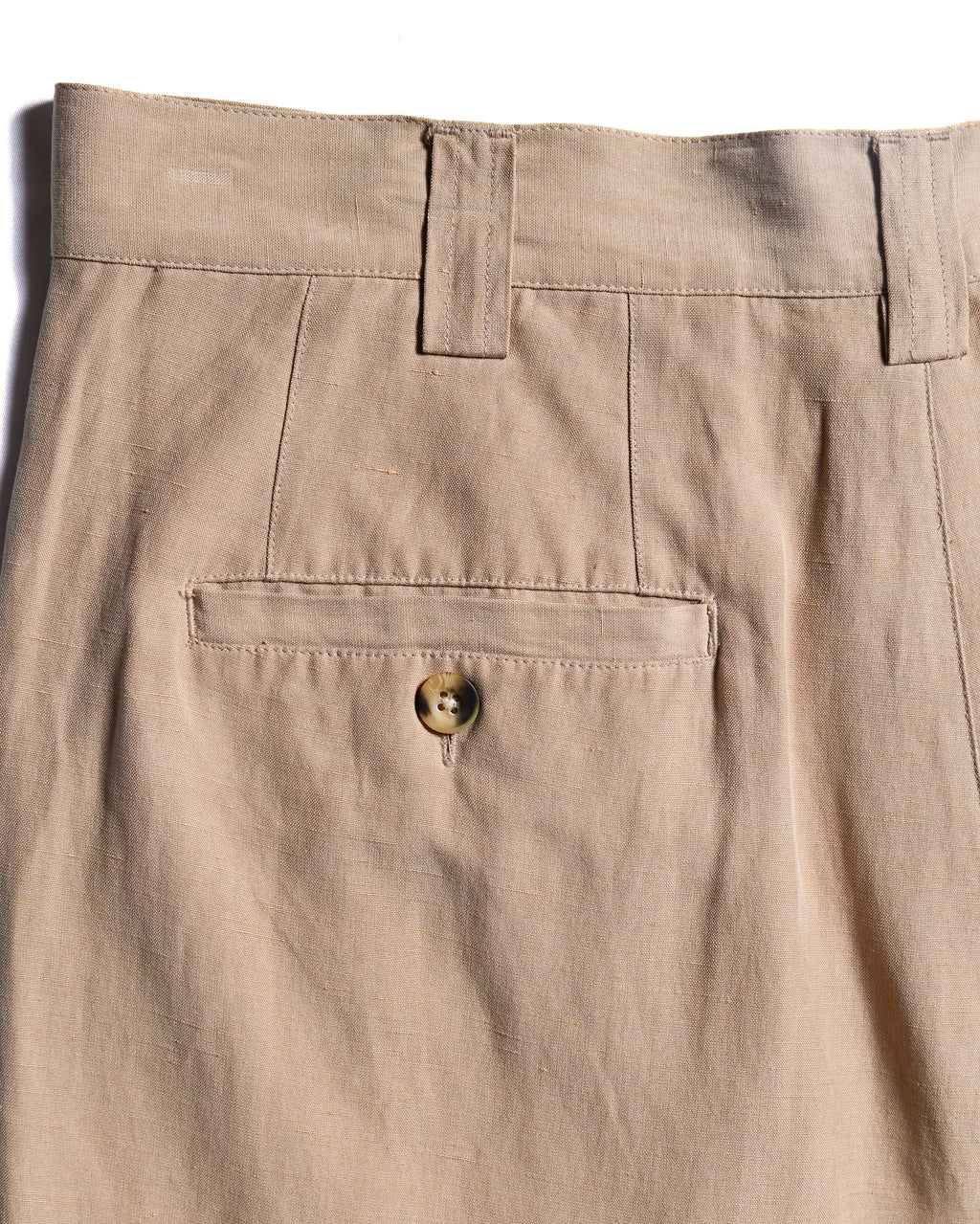VINTAGE/ Silk & Linen Blended 2 Tuck Shorts Right Brown
