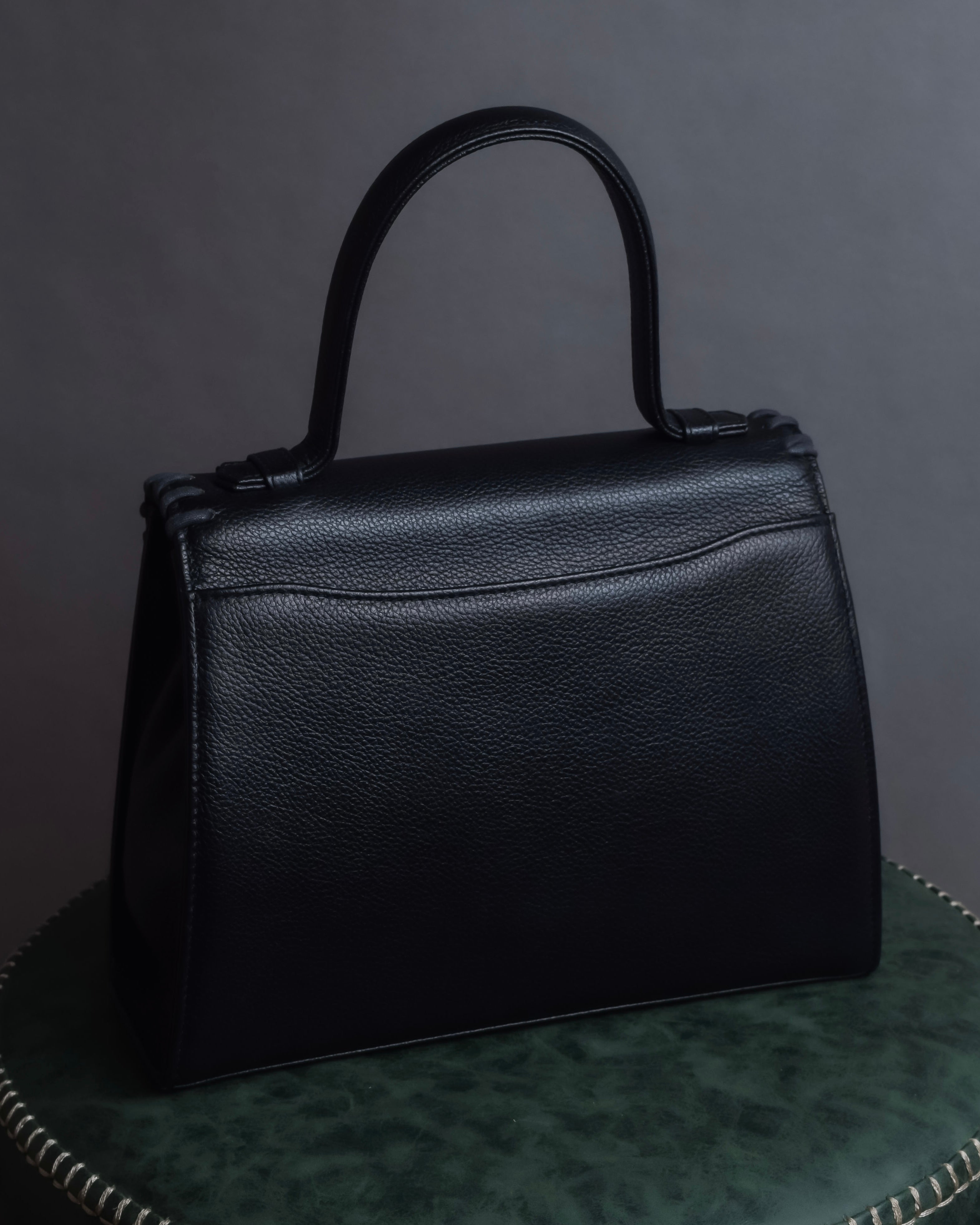 "YVES SAINT LAURENT" Hand stitched design trapezoid leather bag