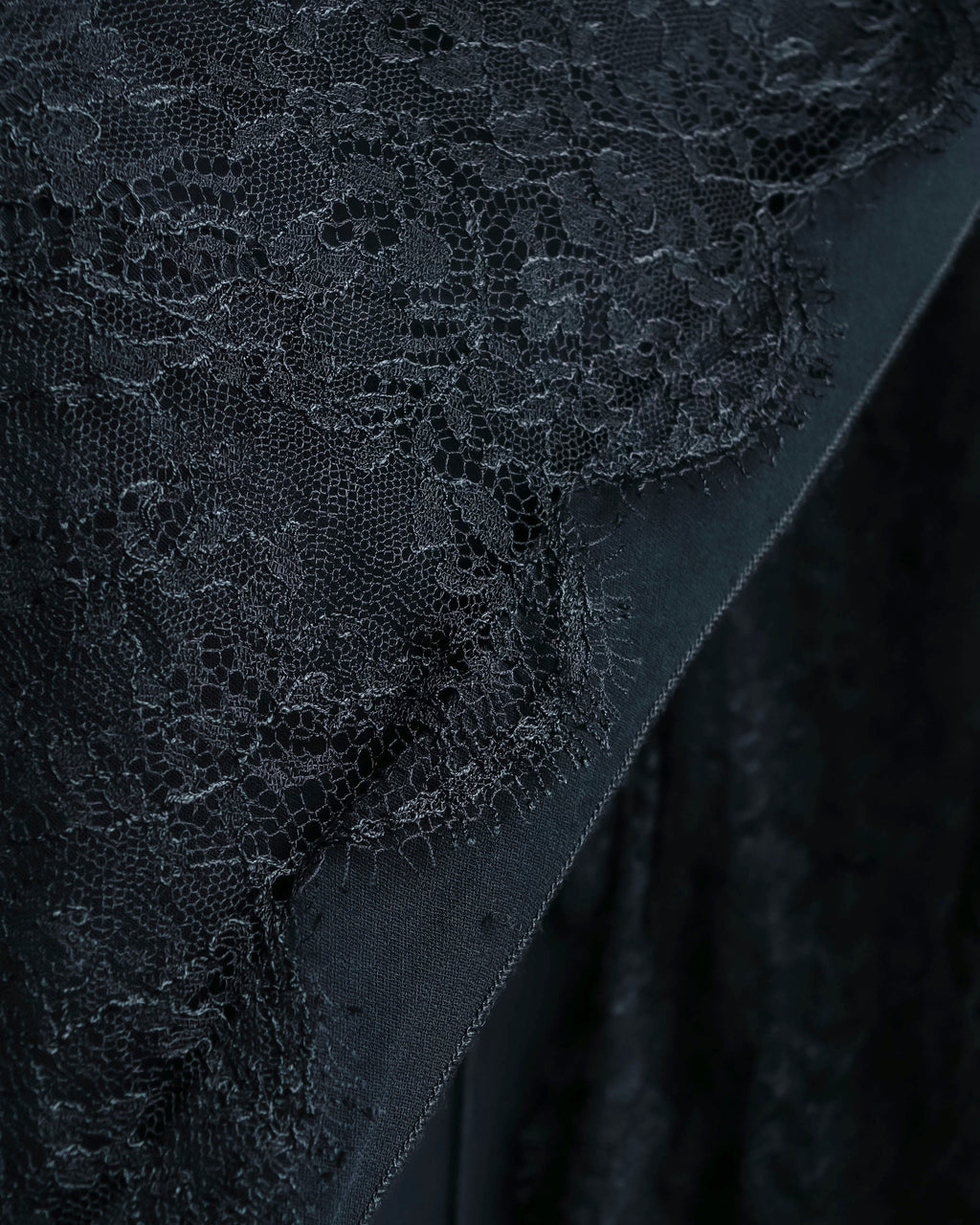 "RED VALENTINO"Ribbon belted design lace black dress