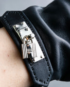 "HERMES" Kelly padlock motif leather gloves