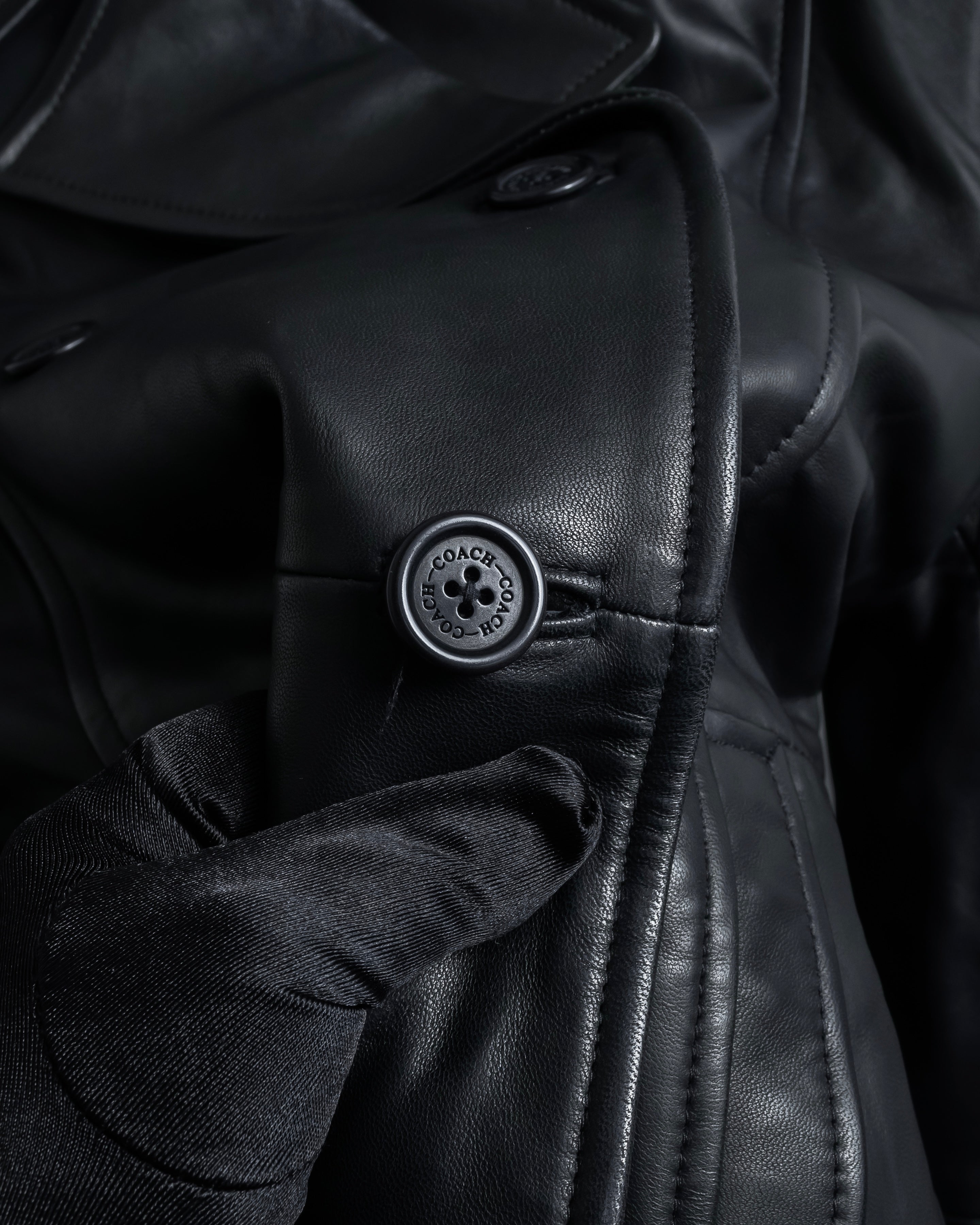 "COACH" Double-breasted panel work design leather coat