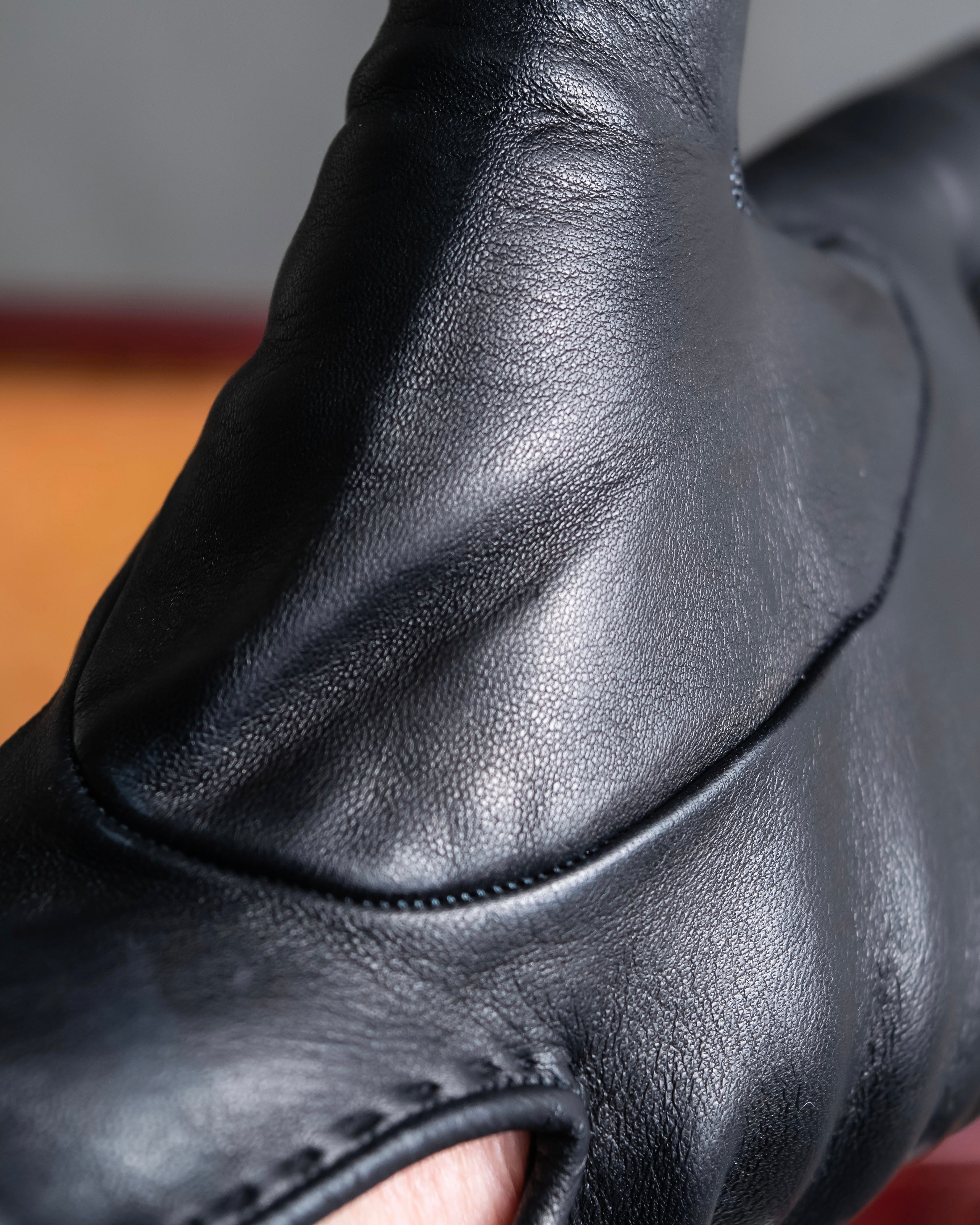 "HERMES" Kelly padlock motif leather gloves