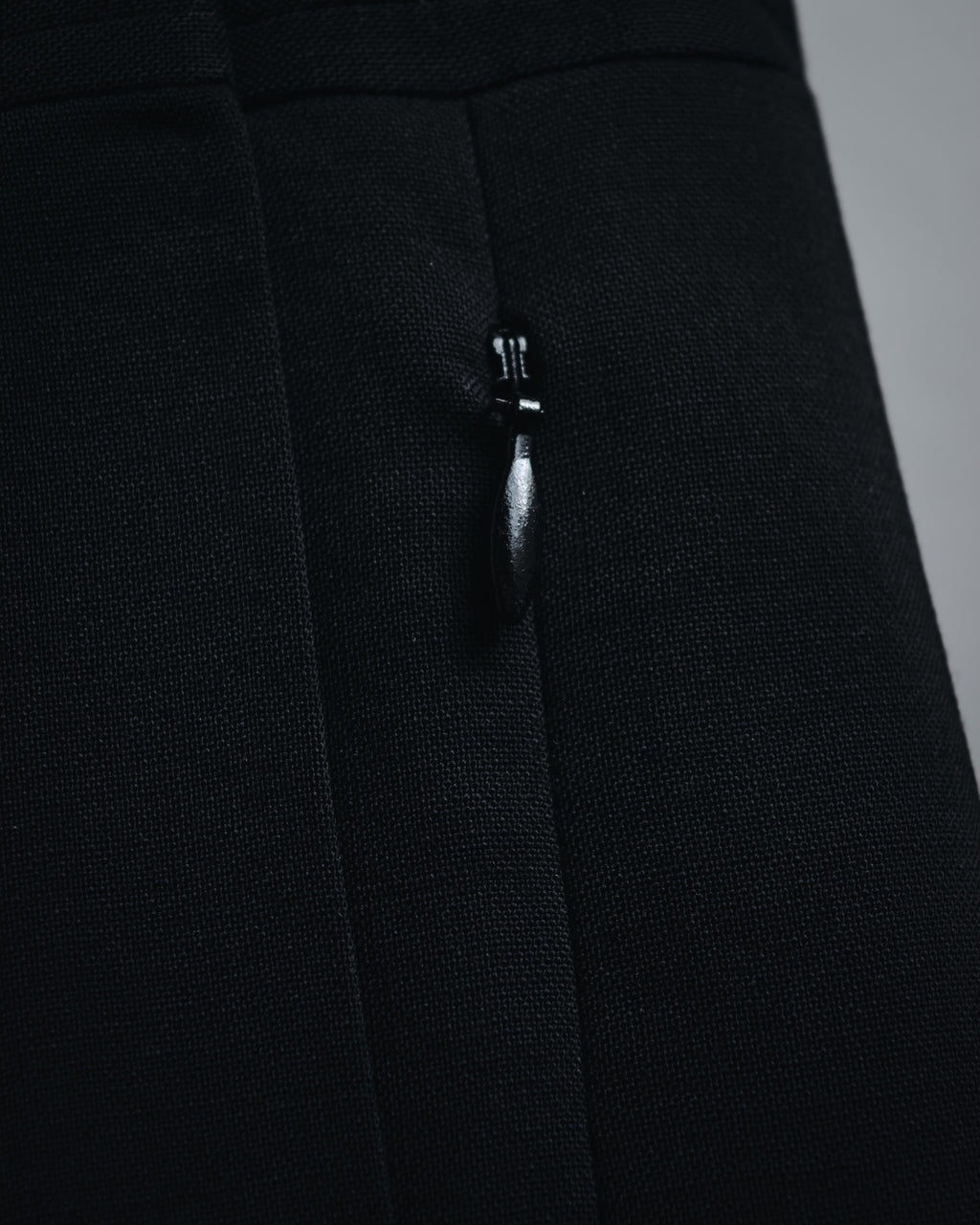 –SPECIAL– "Maison Martin Margiela"
2012SS sleeveless deconstructed tuxedo lapel jacket
